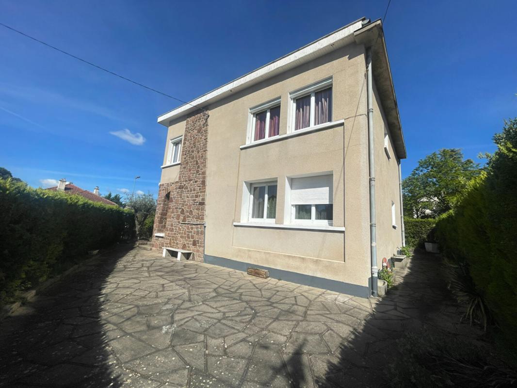 3 bedroom maison d’architecte in Millau, Aveyron, France