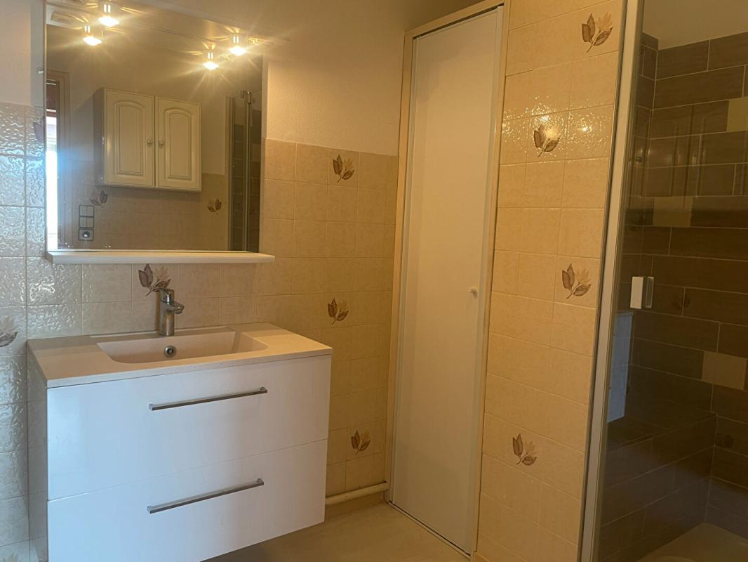 3 bedroom t4 in Millau, Aveyron, France
