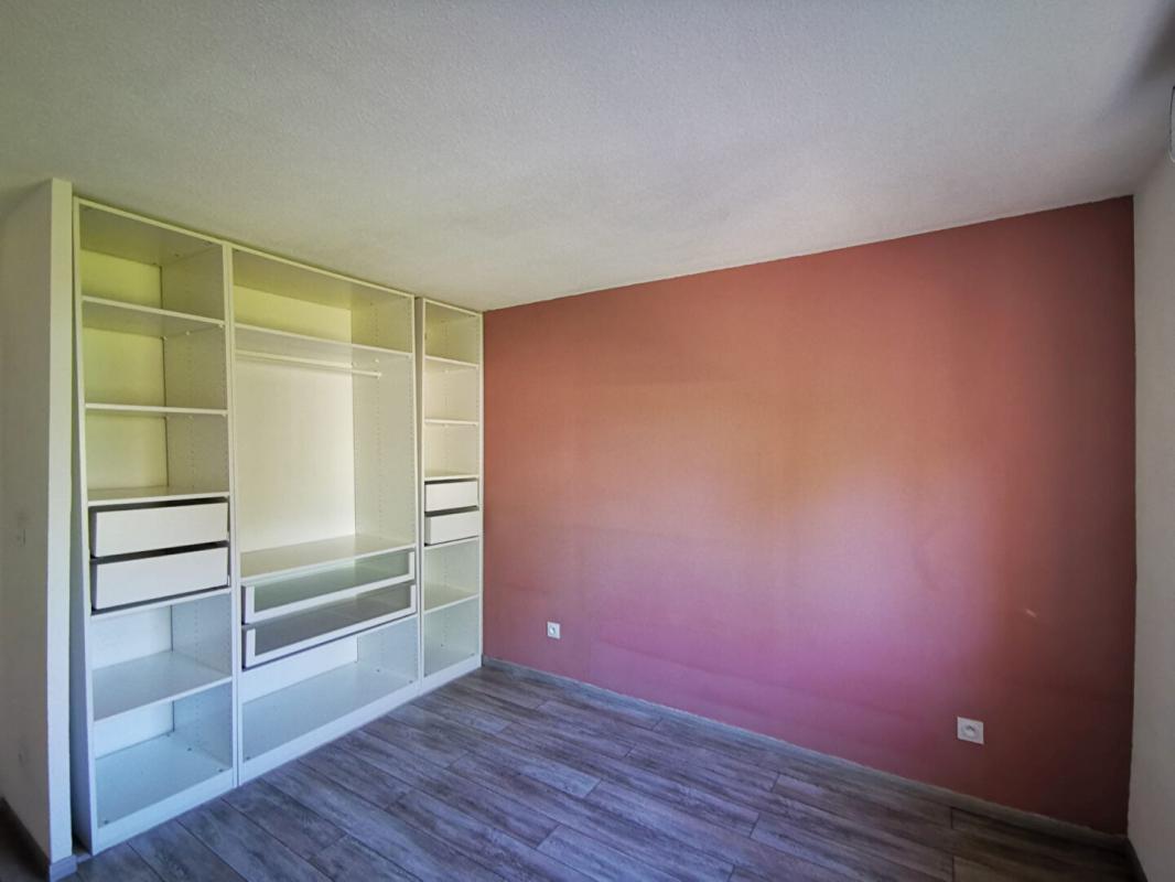 2 bedroom t3 in Avignon, Vaucluse, France