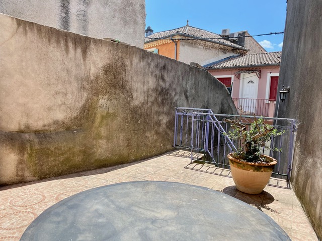2 bedroom House in Bedarieux, Herault, France – hl118800e