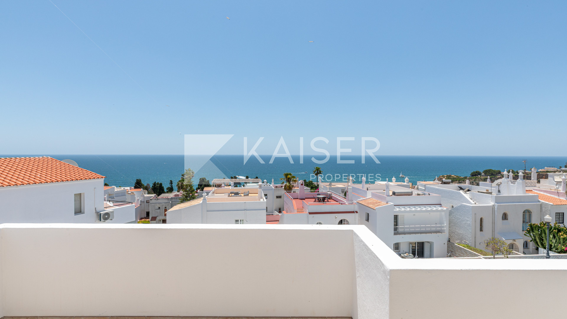 3 bedroom Townhouse house in Albufeira, Portugal – KP1355