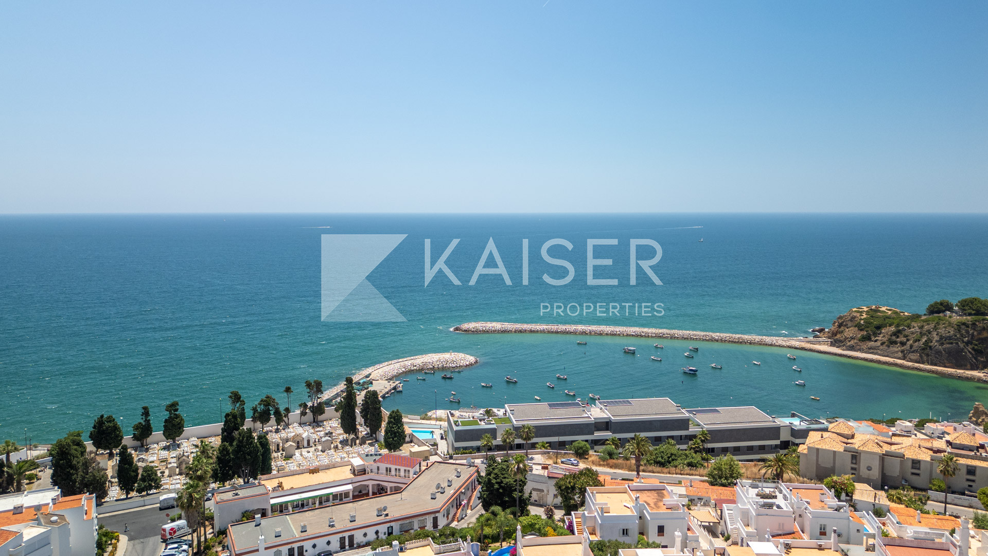 3 bedroom Townhouse house in Albufeira, Portugal – KP1355