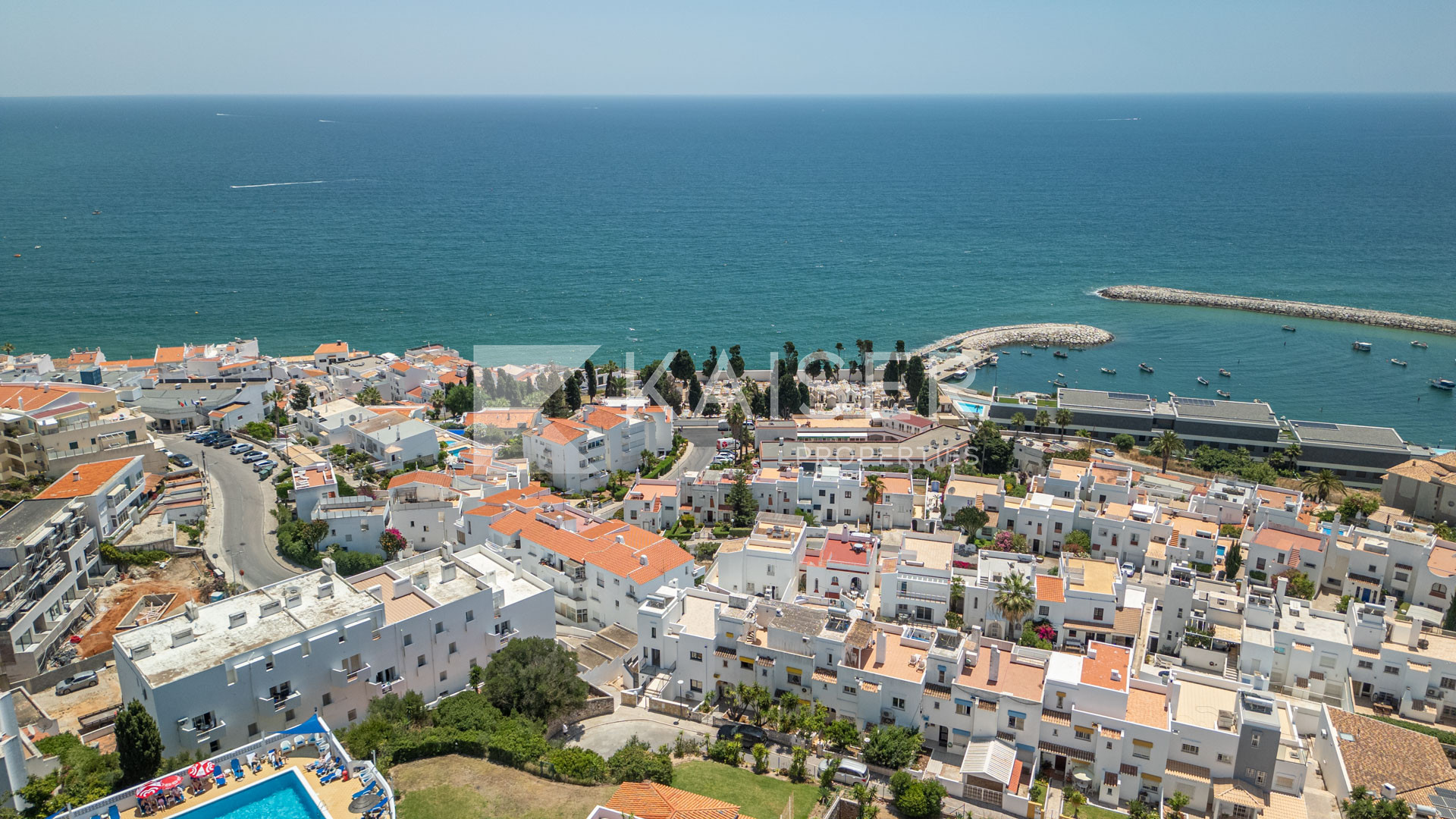 3 bedroom Townhouse house in Albufeira, Portugal – KP1355