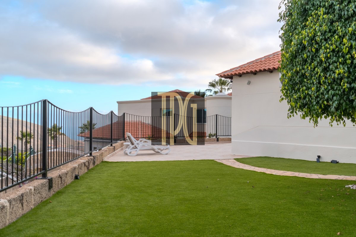 5 Bedroom Villa for Sale in Chayofa Country Club – OPS1938R