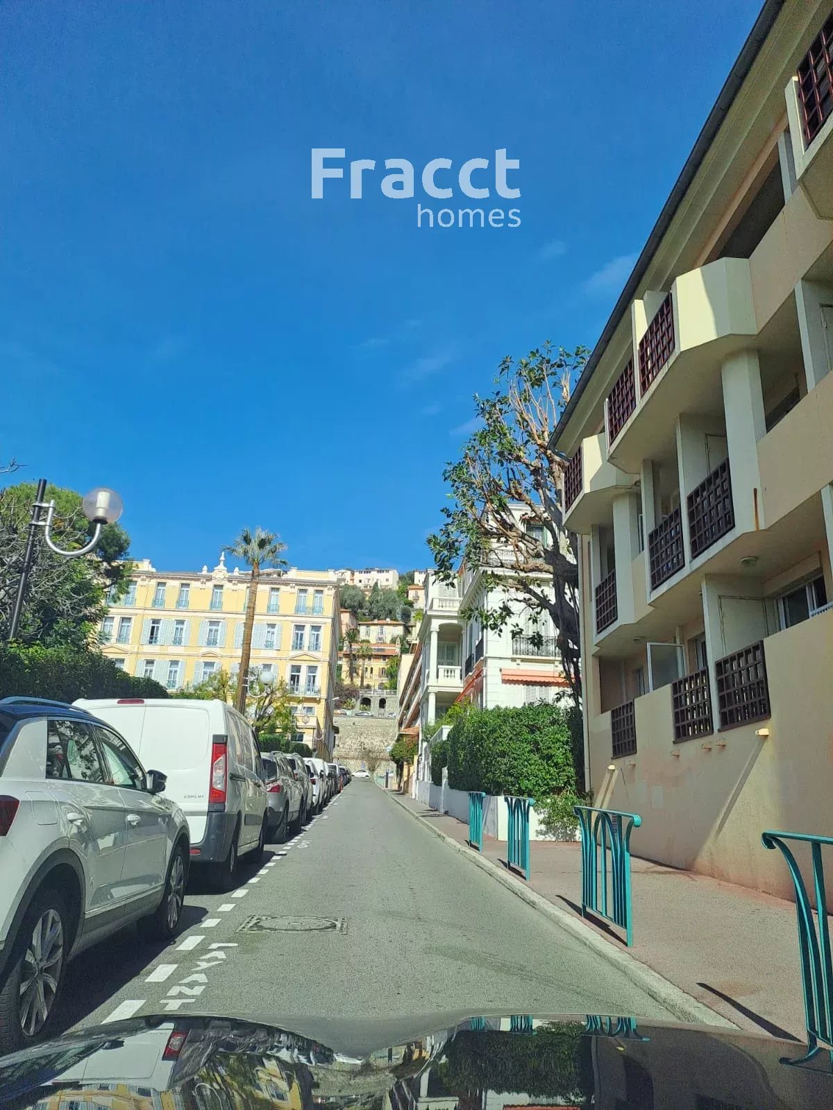 2 bedroom Apartment in Menton, Alpes-Maritimes, France – 86872444