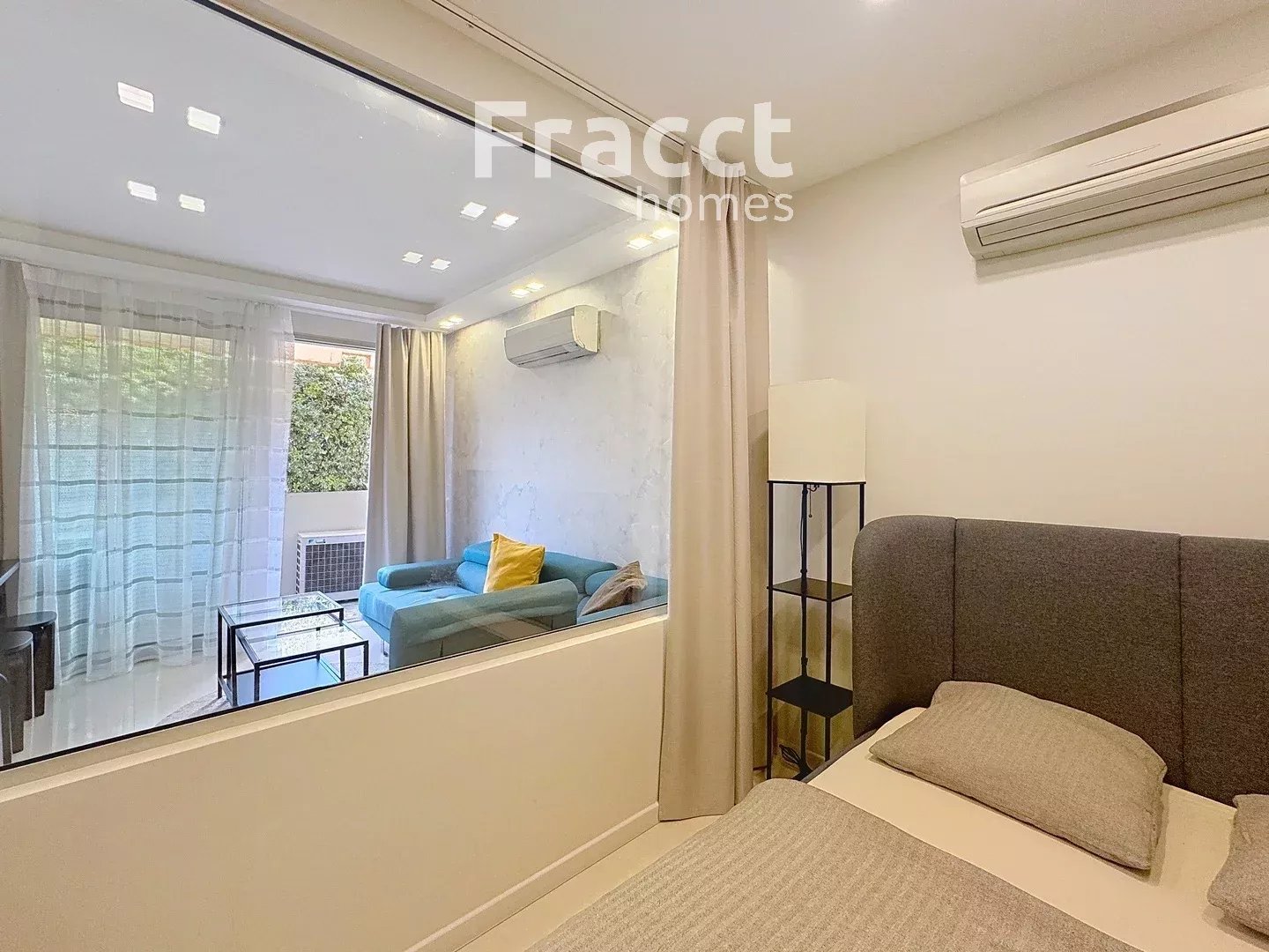 Apartment in Menton, Alpes-Maritimes, France – 86480318