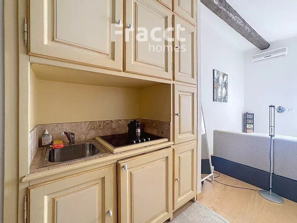 Apartment in Menton, Alpes-Maritimes, France – 86847930
