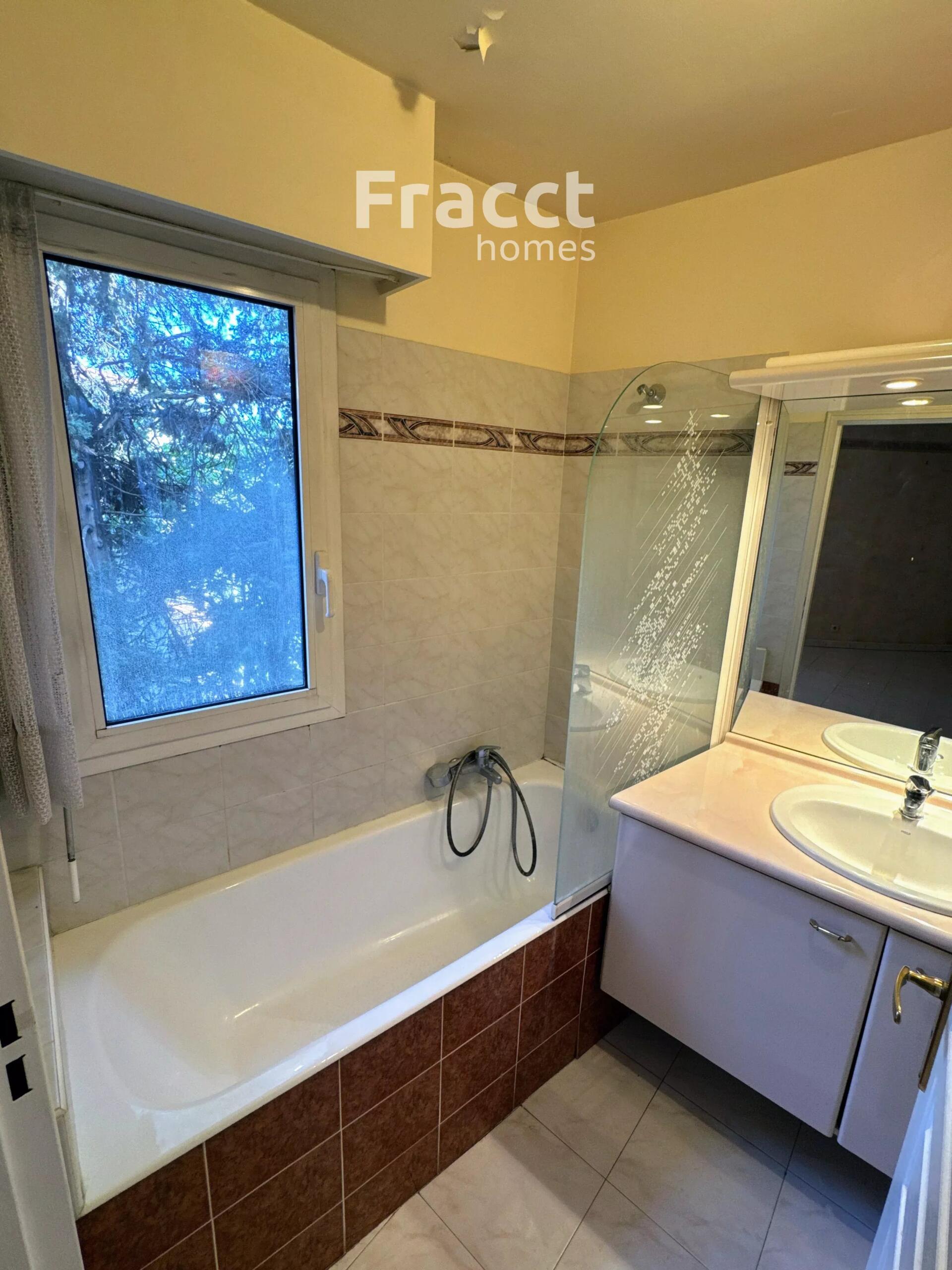 2 bedroom Apartment in Le Cannet, Alpes-Maritimes, France – 86690789
