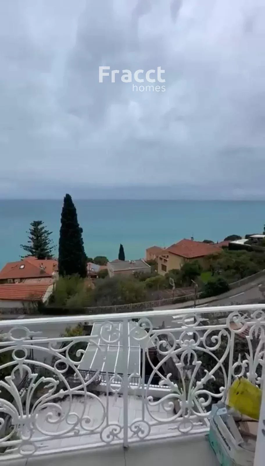 Apartment in Roquebrune-Cap-Martin, Alpes-Maritimes, France – 86787505