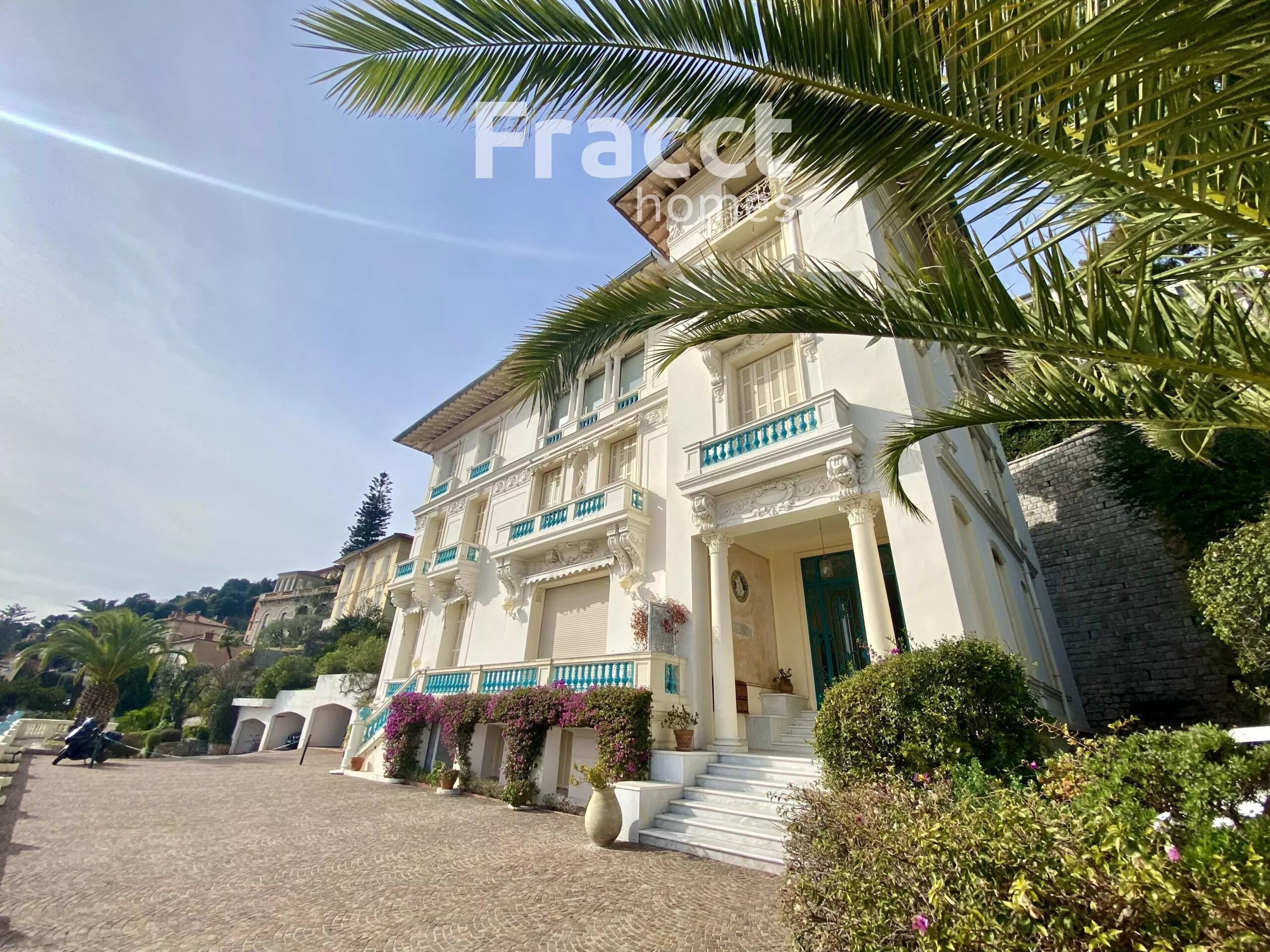 Apartment in Beaulieu-sur-Mer, Alpes-Maritimes, France – 86749697
