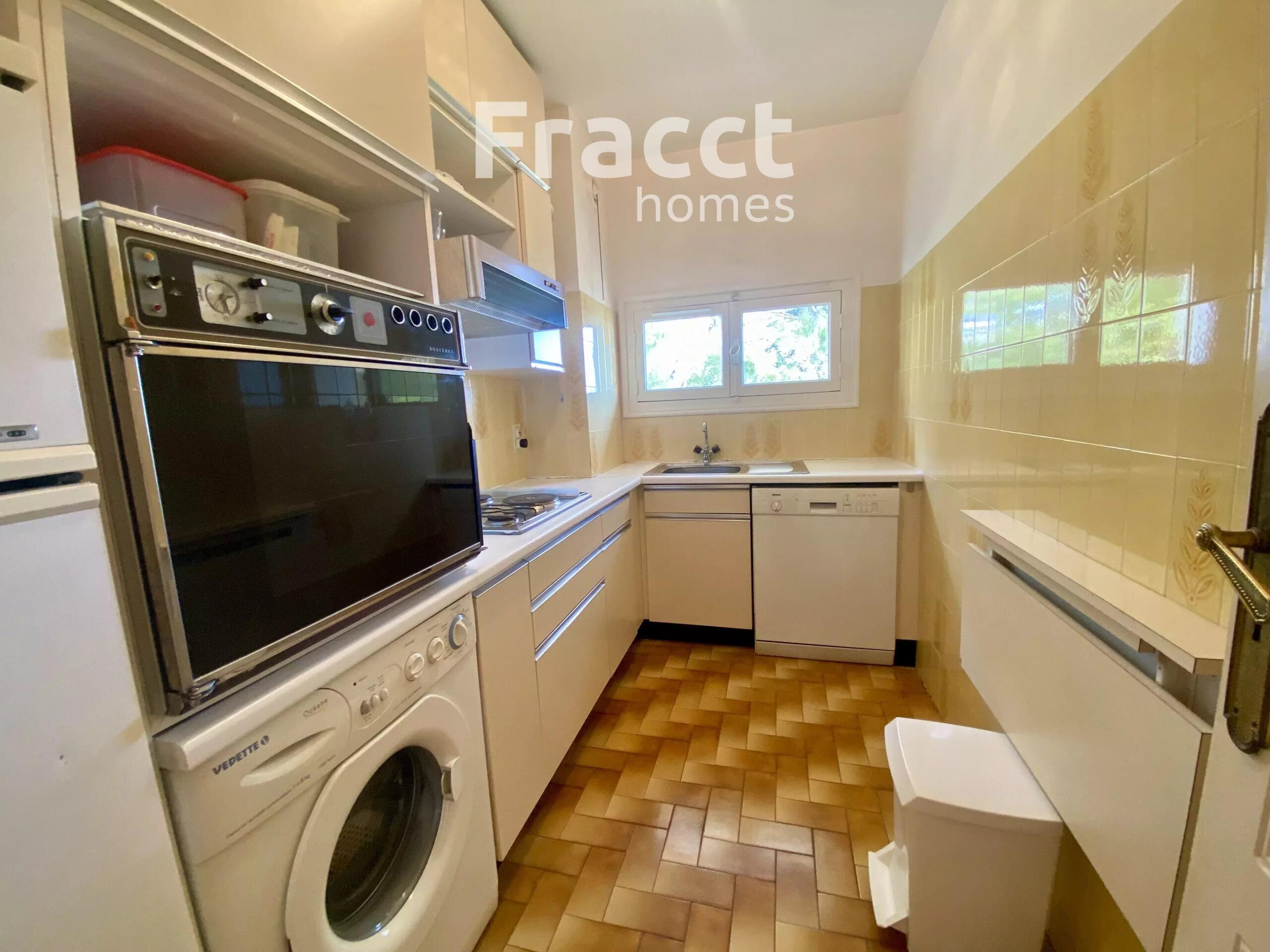Apartment in Beaulieu-sur-Mer, Alpes-Maritimes, France – 86749697