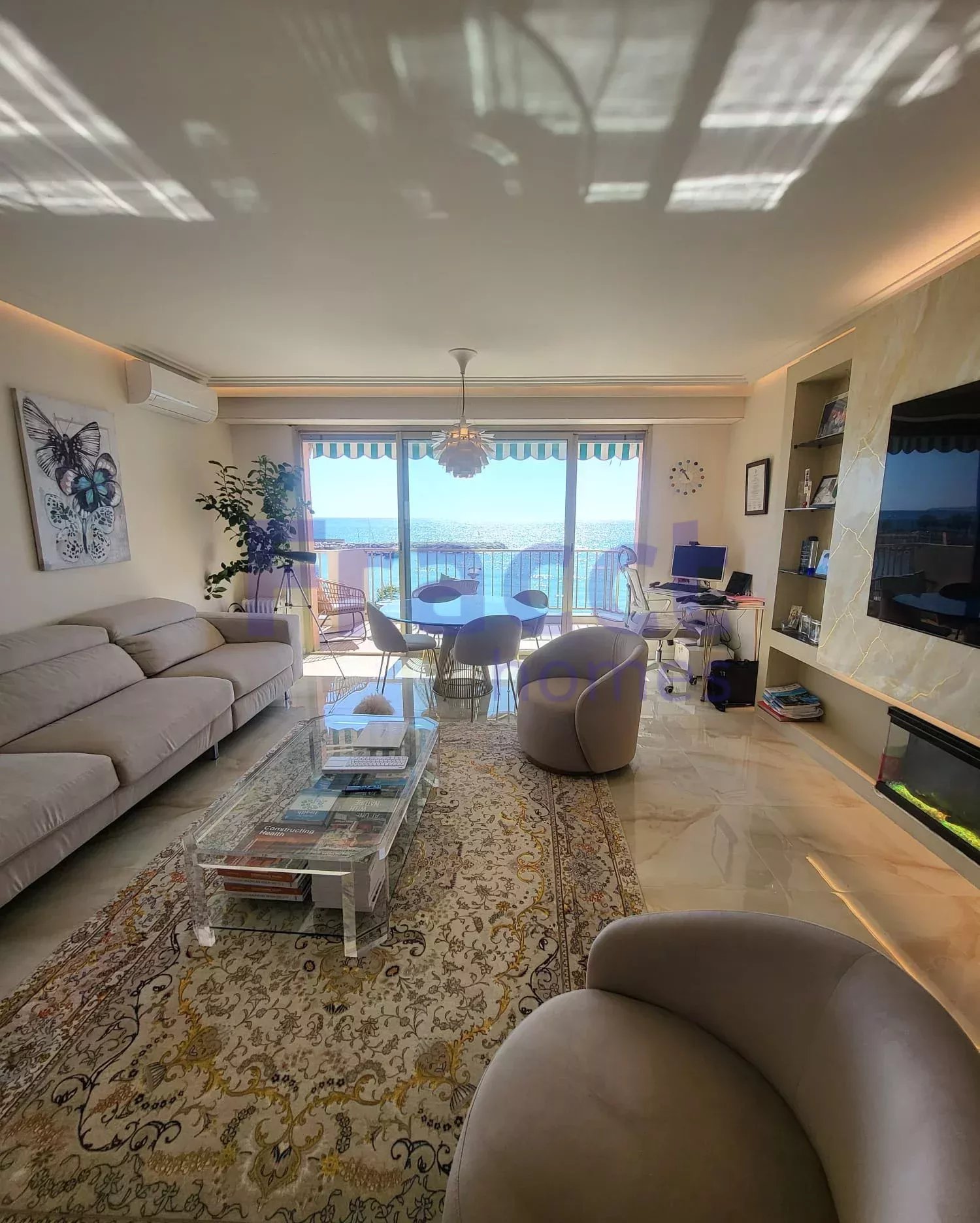 Apartment in Roquebrune-Cap-Martin, Alpes-Maritimes, France – 86370796