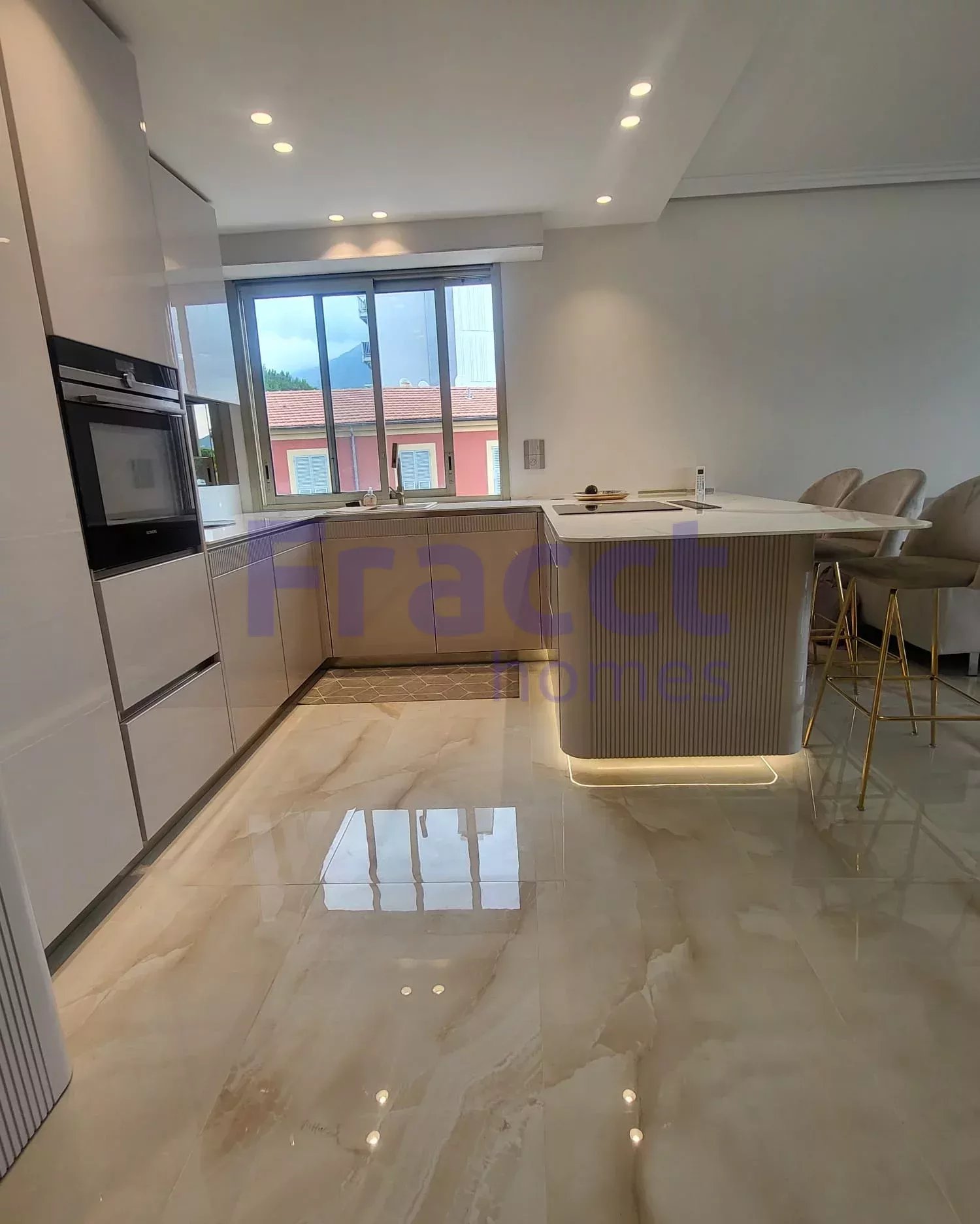Apartment in Roquebrune-Cap-Martin, Alpes-Maritimes, France – 86370796