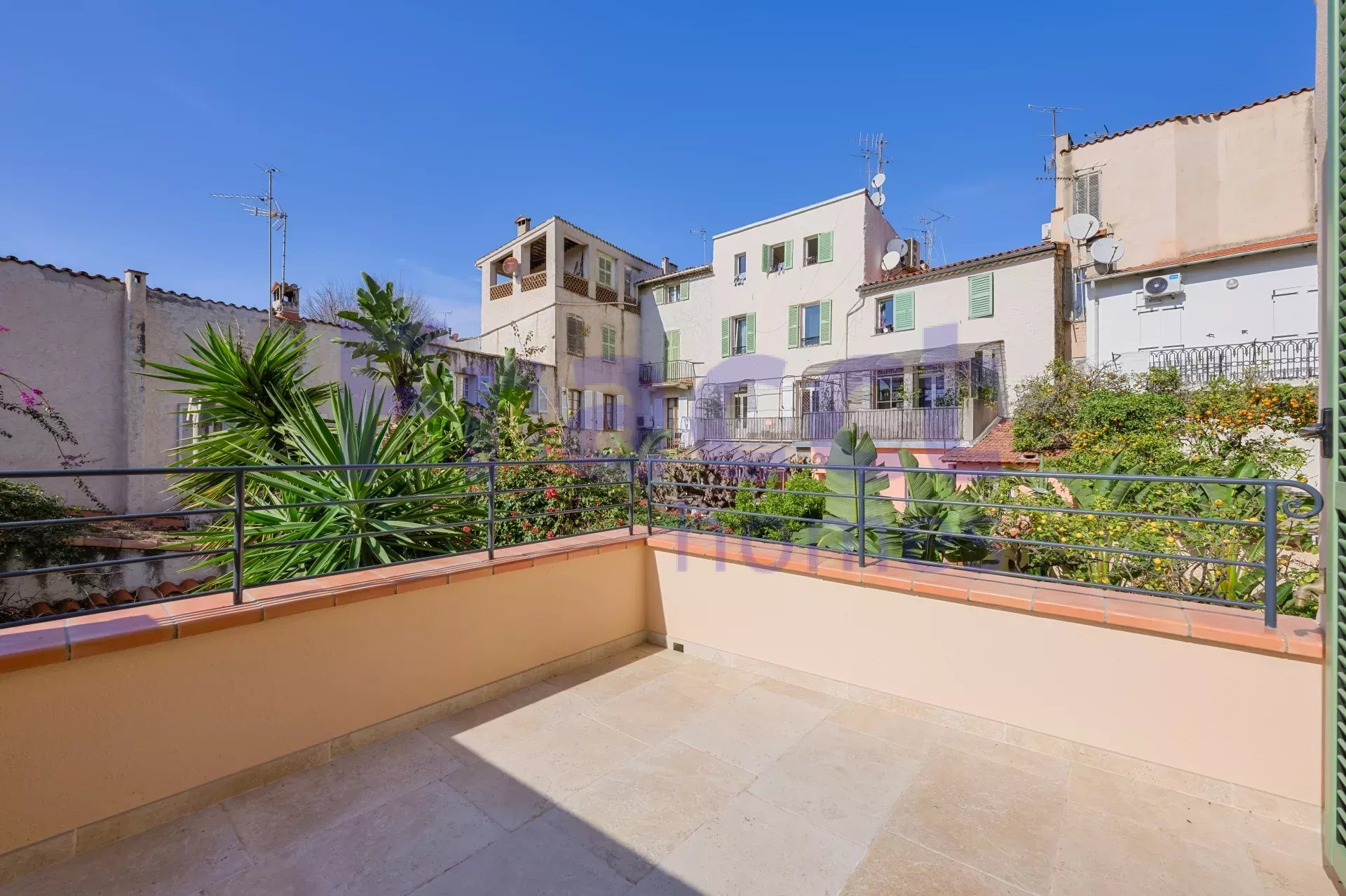 3 bedroom Apartment in Antibes, Alpes-Maritimes, France – 86382982