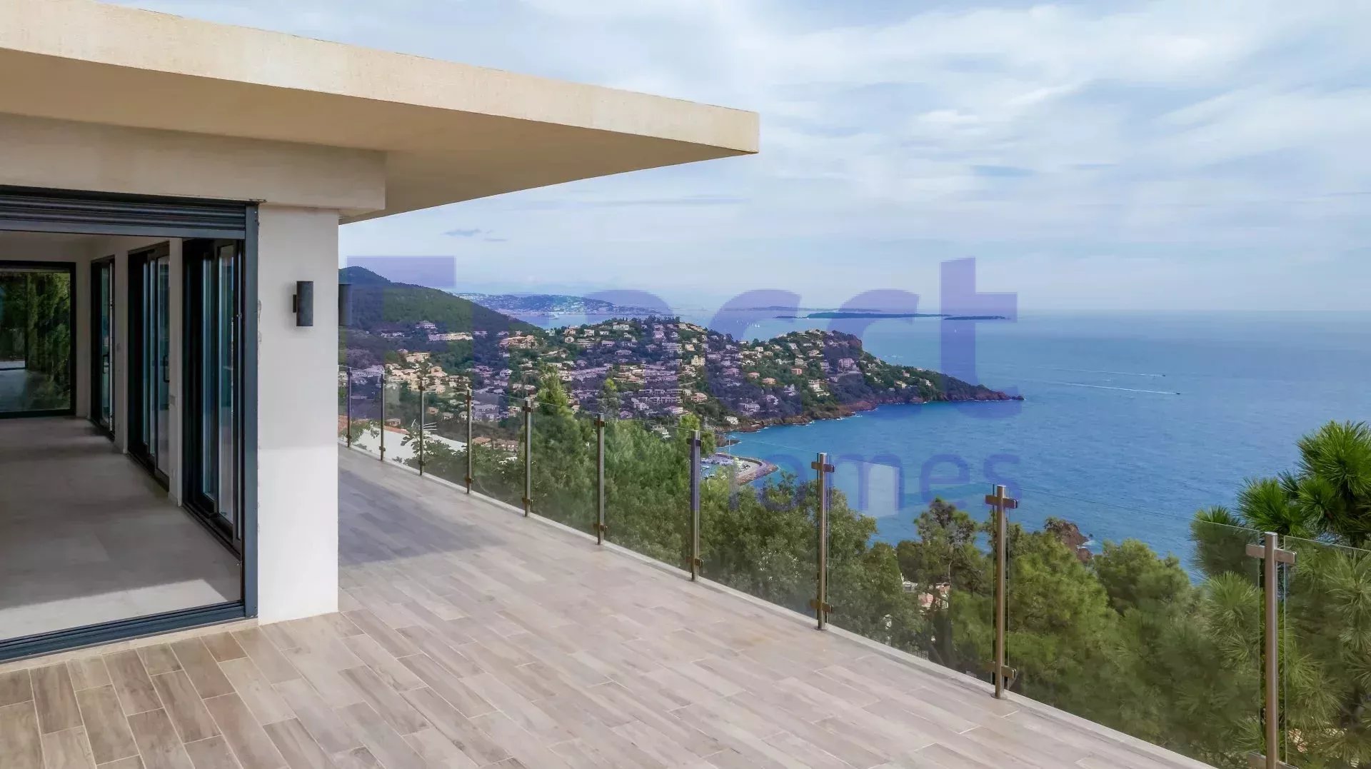 Villa in Saint-Raphaël, Var, France – 86382863