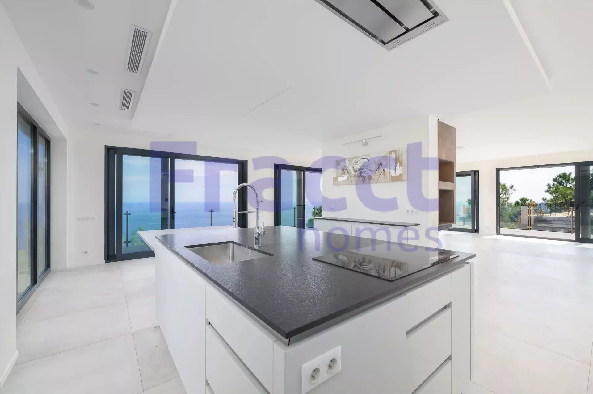 Villa in Saint-Raphaël, Var, France – 86382863