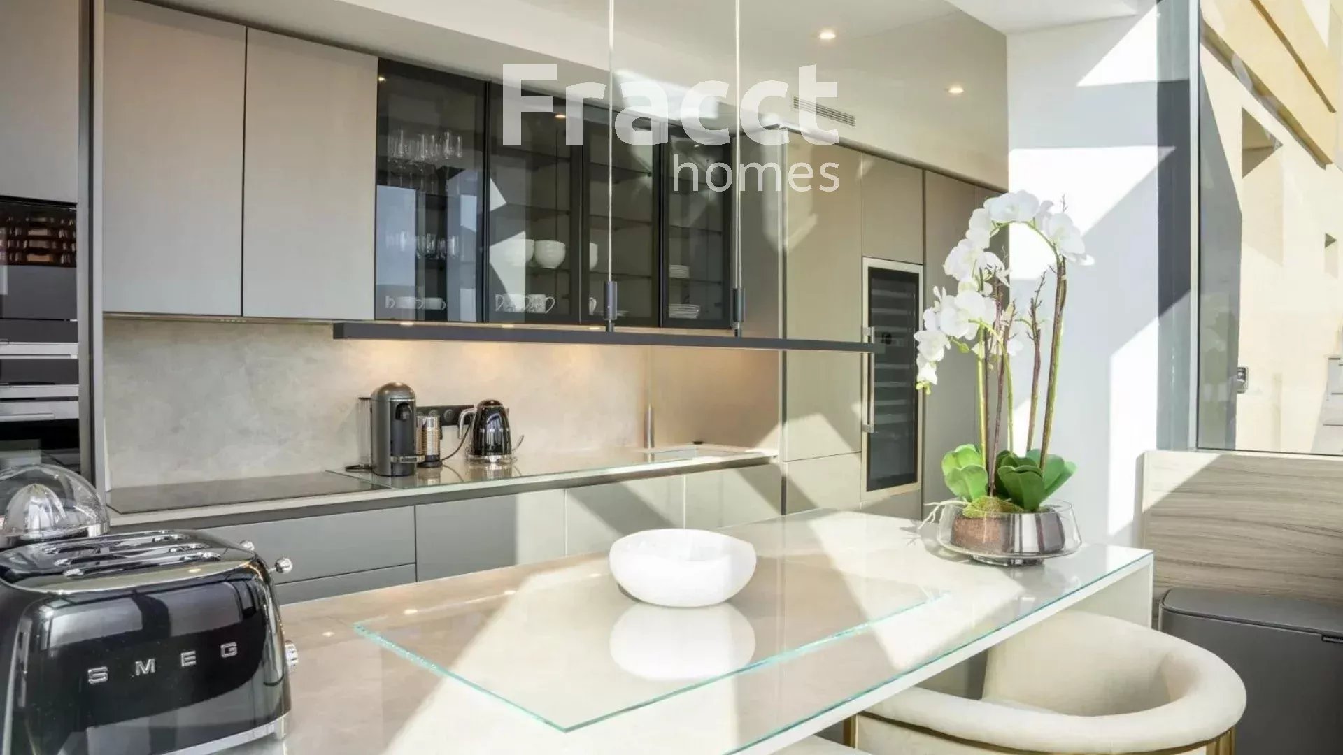 4 bedroom Villa in Roquebrune-Cap-Martin, Alpes-Maritimes, France – 86732730