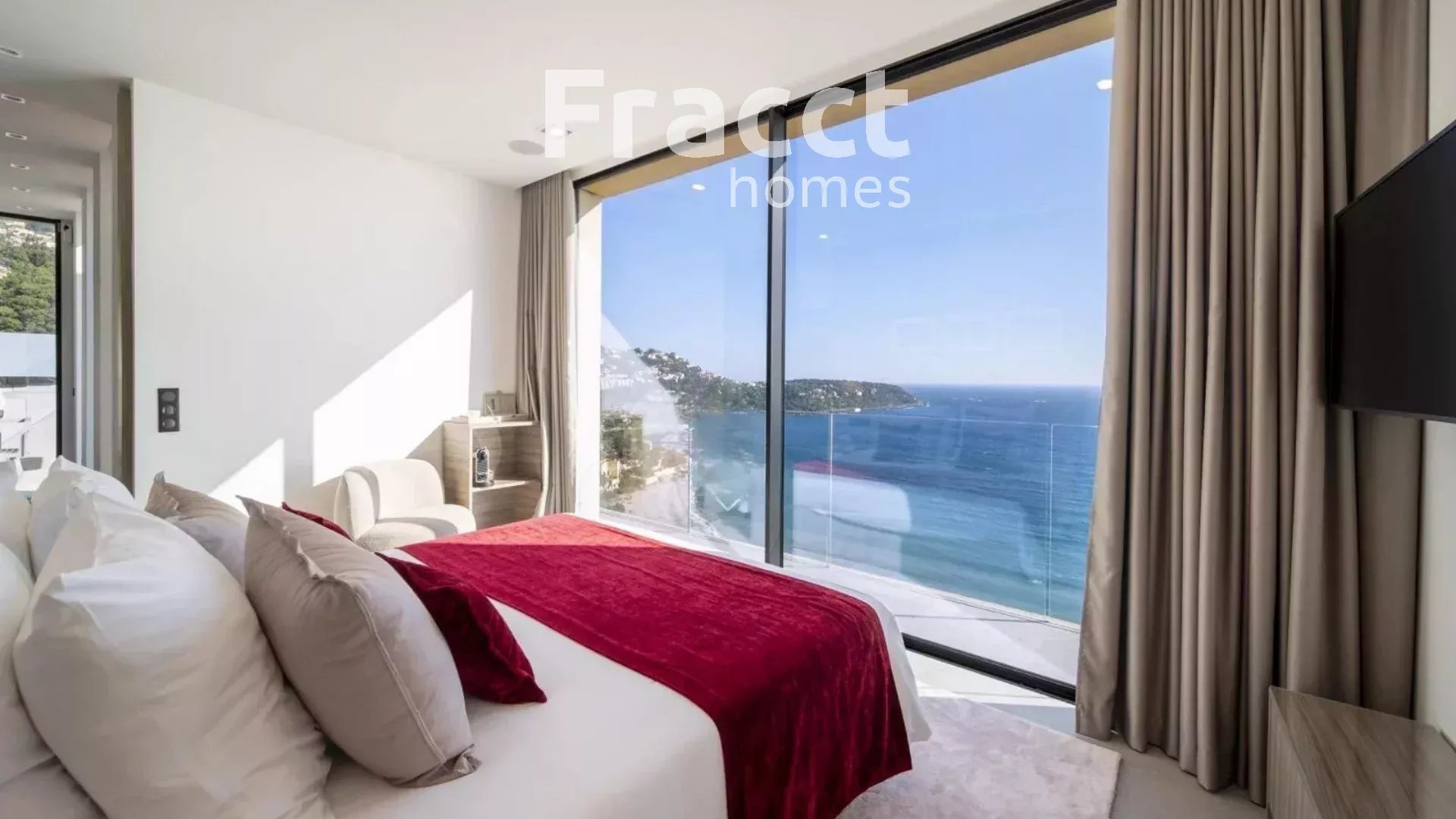 4 bedroom Villa in Roquebrune-Cap-Martin, Alpes-Maritimes, France – 86732730