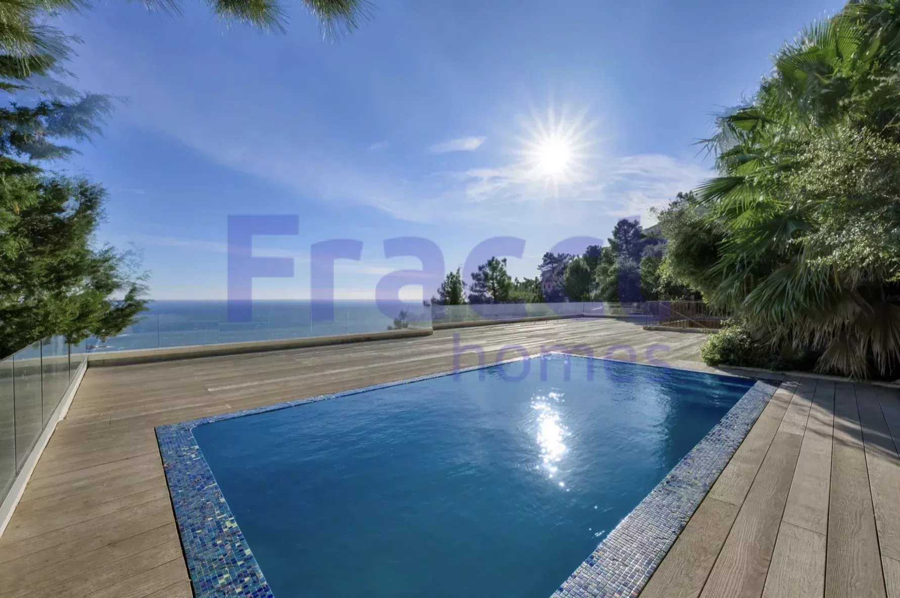 Villa in Théoule-sur-Mer, Alpes-Maritimes, France – 86398473