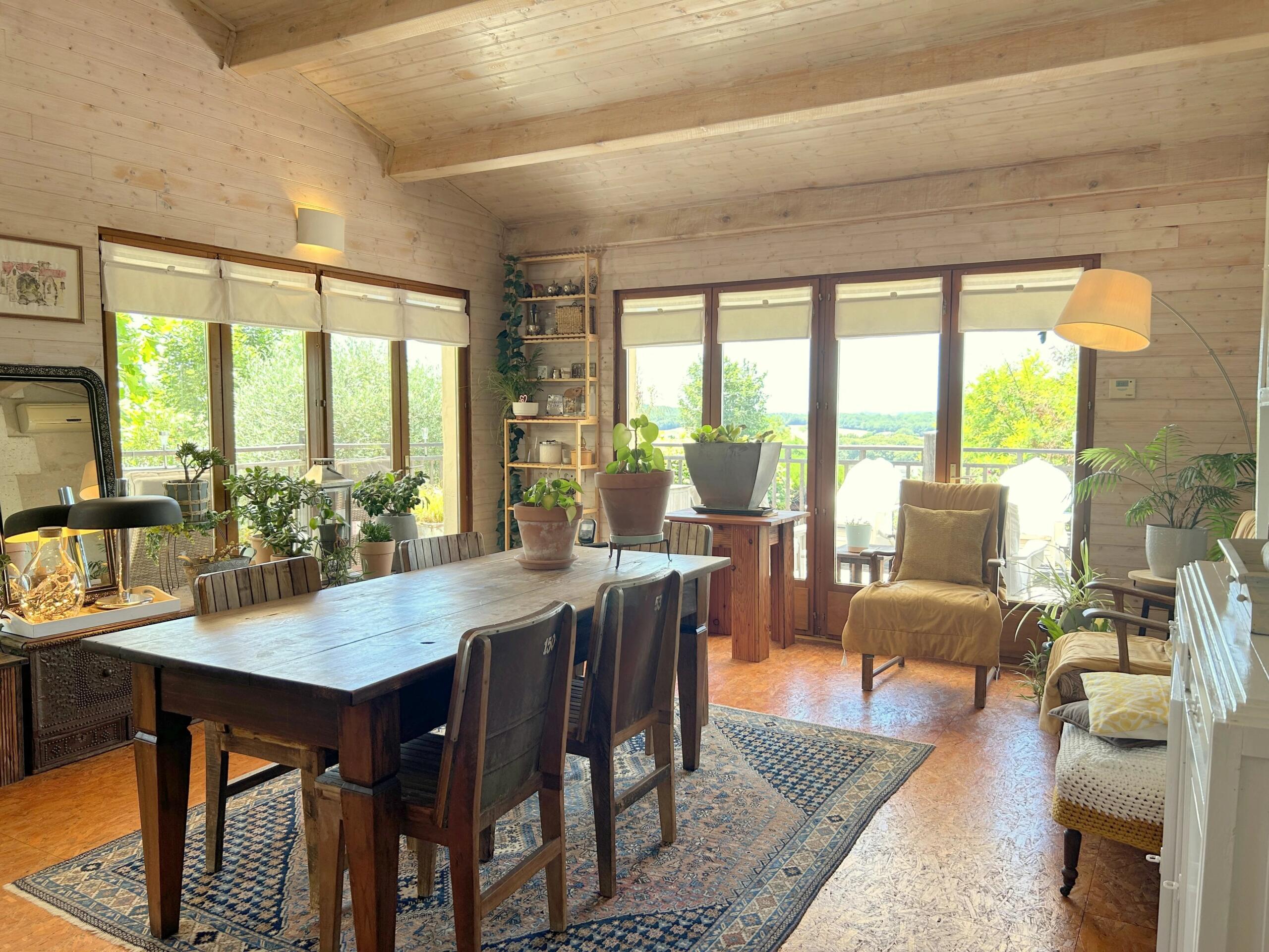 4 bed, stone built, character detached village property, Poitou-Charentes – France – BVI86120
