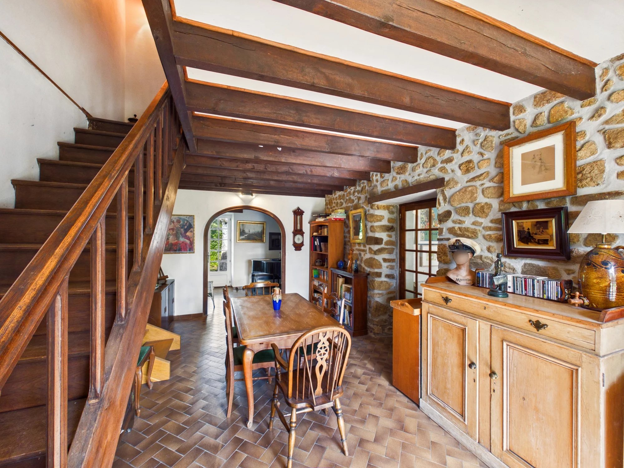 Stone house with separate guest house in a peaceful hamlet, Aquitaine – France – BVI85336