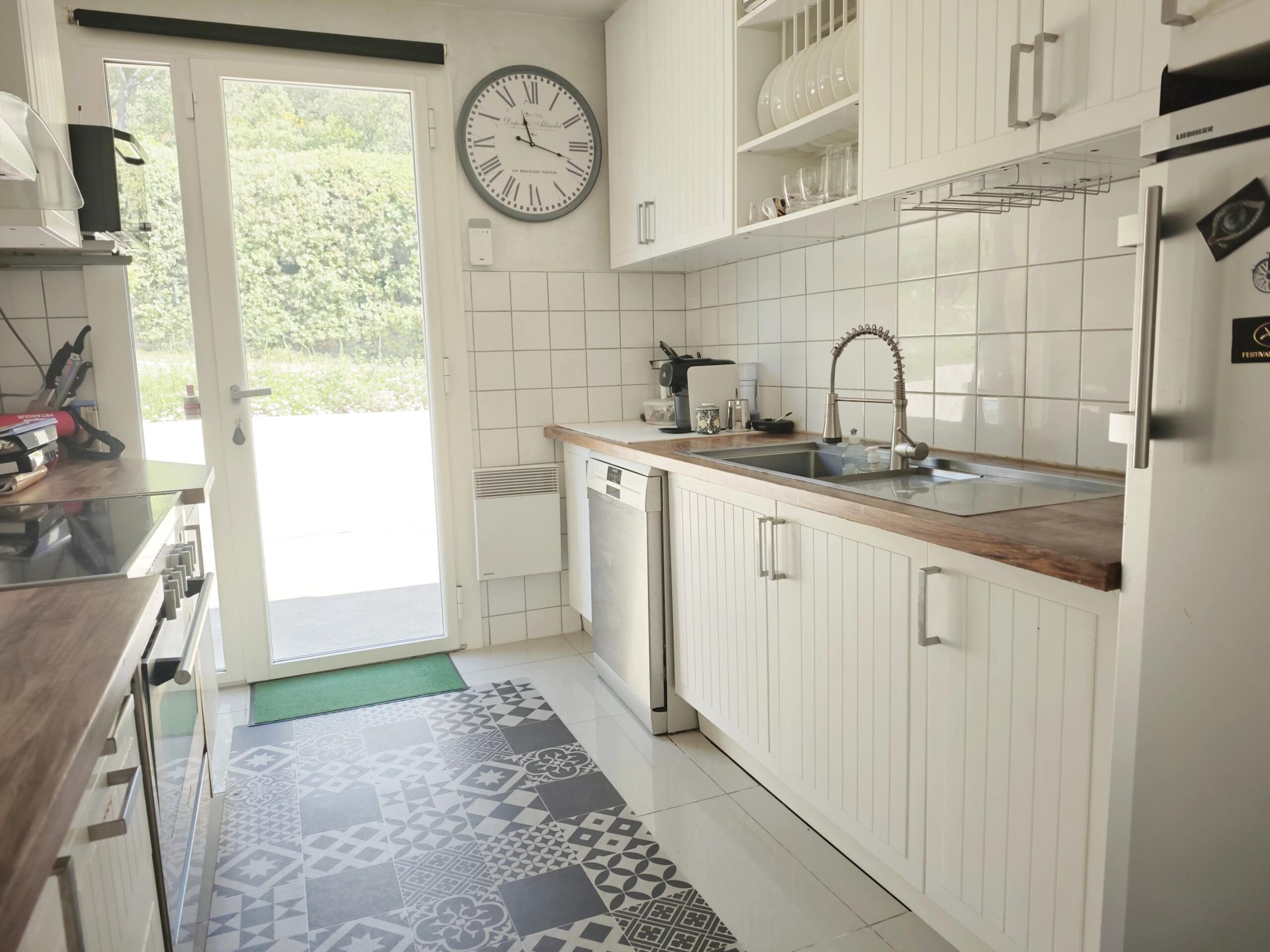 Beautifully Renovated Villa with Pool and Stunning Views, Languedoc-Roussillon – France – BVI85856