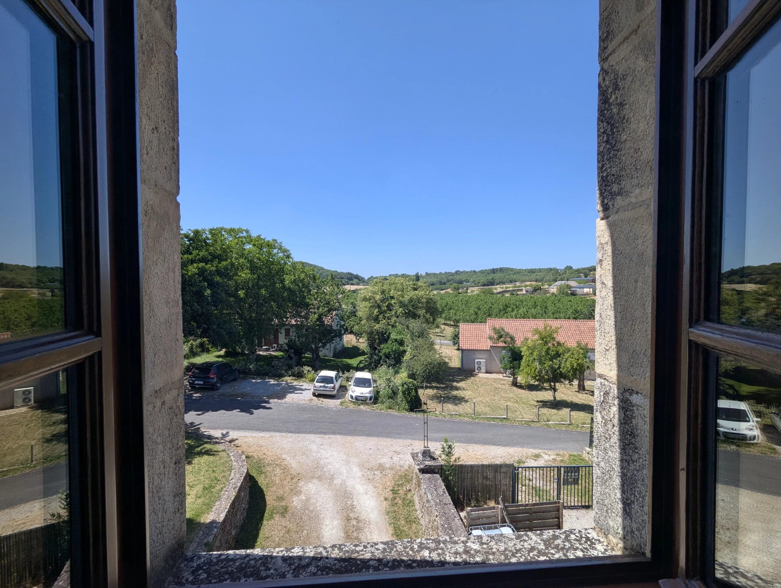 Charming Stone Village House with 3 Bedrooms, Garage, Cellar and Terraces in Gignac, Lot, Midi-Pyrénées – France – BVI86013