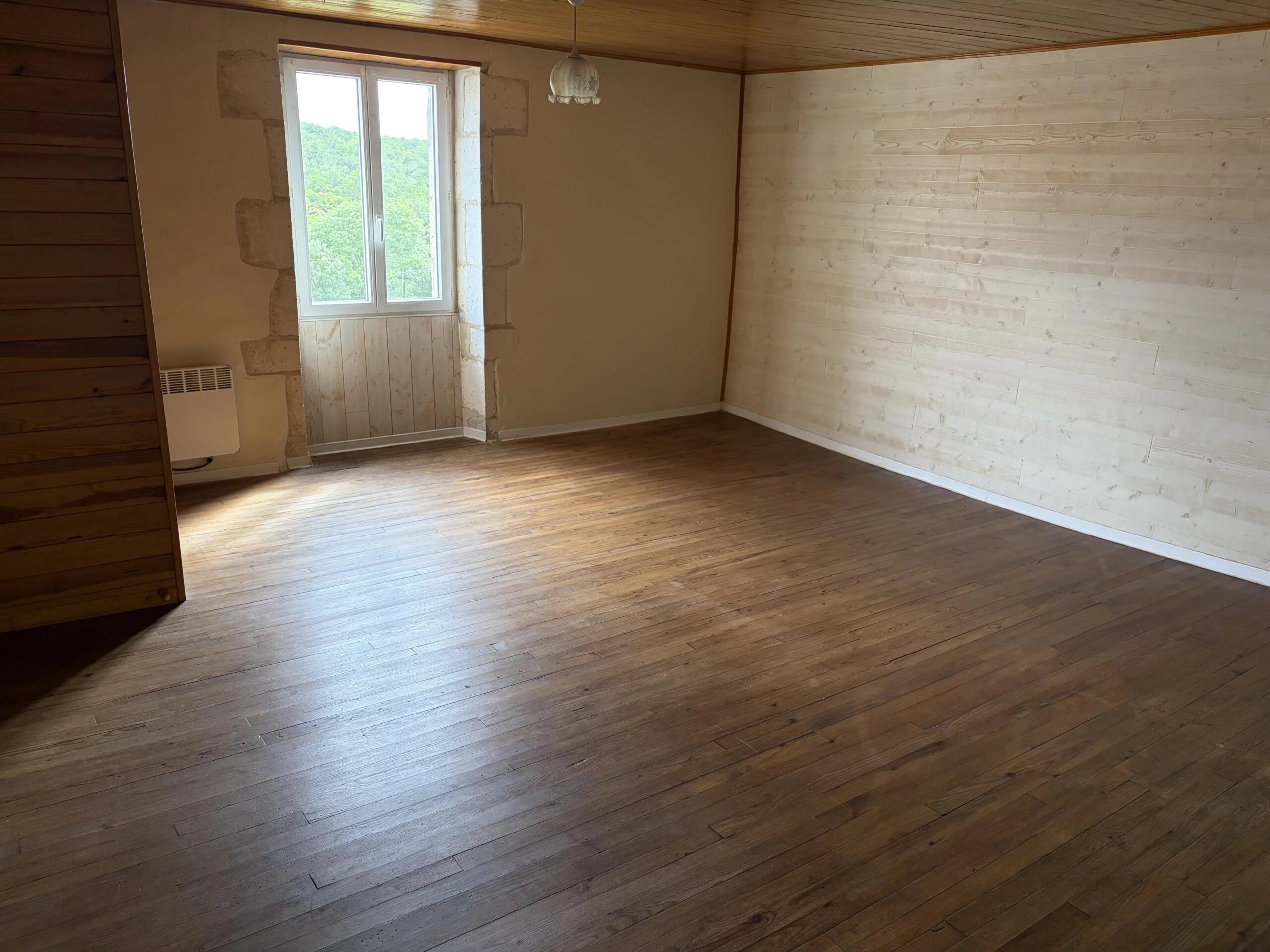 Charming village house in Le Bourdeix, Aquitaine – France – BVI86047