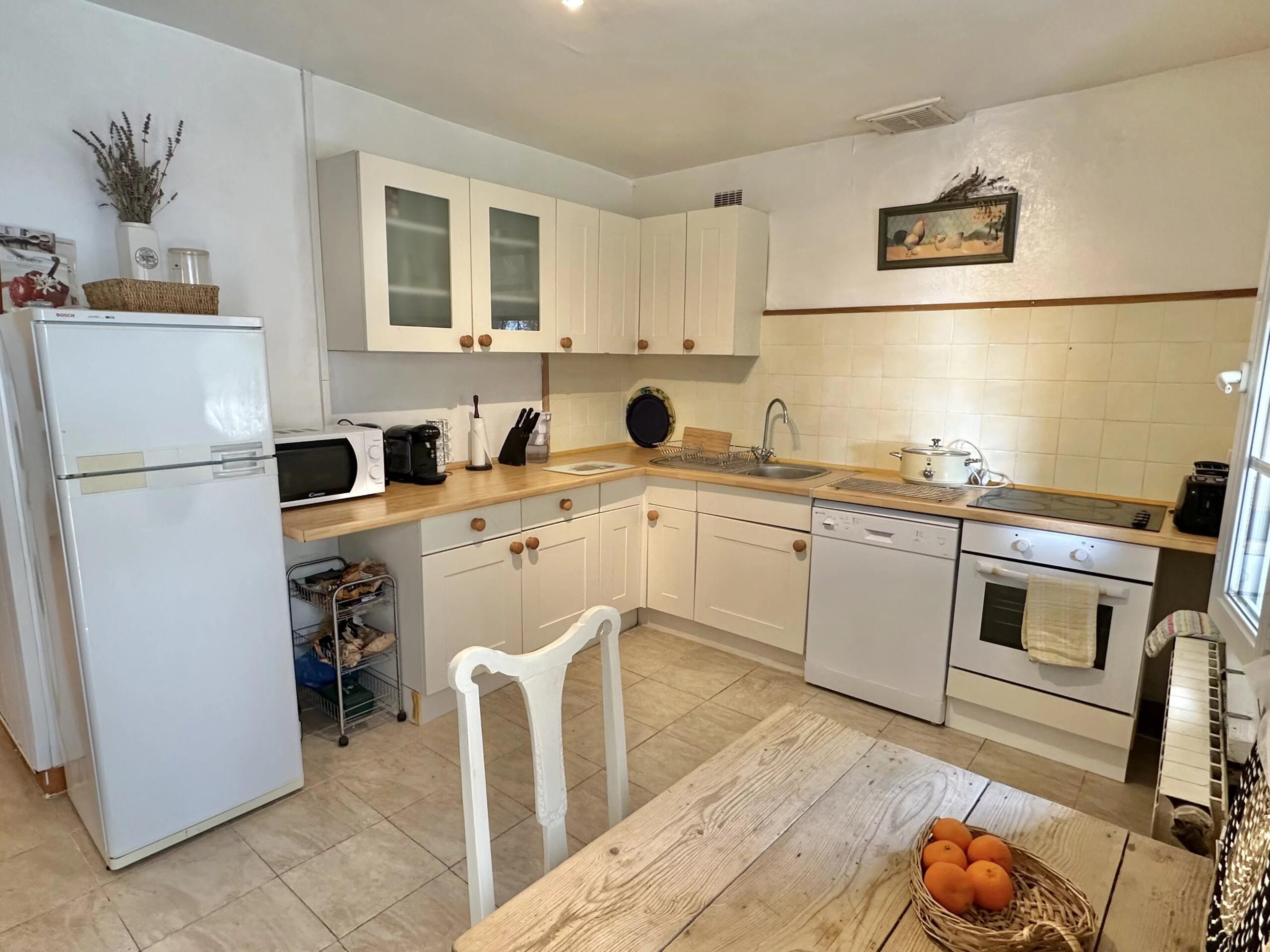 Charming 4-bedroom home in a small hamlet, Poitou-Charentes – France – BVI85956
