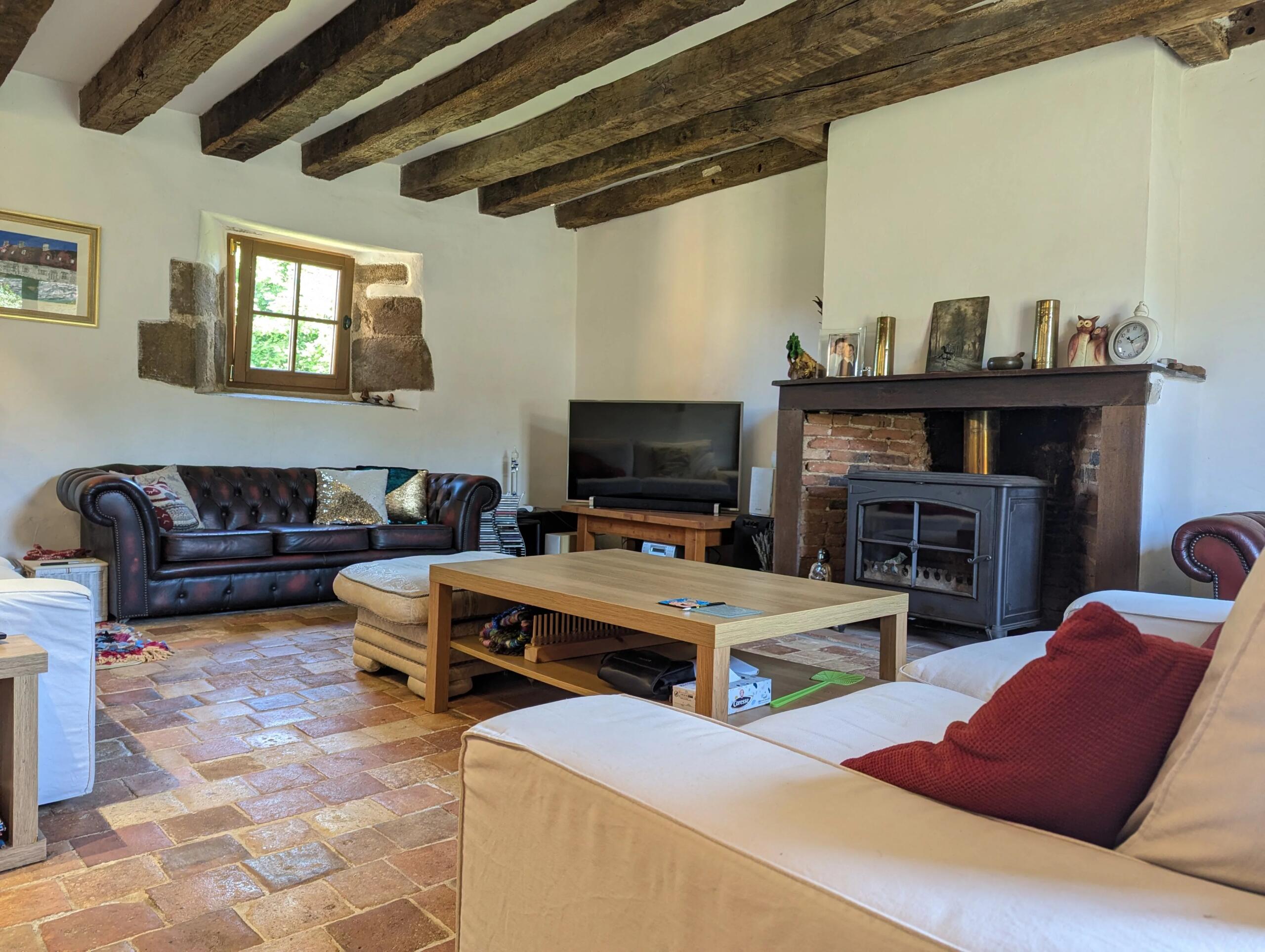Beautiful 3-bedroom longère with additional guest annex, Centre – France – BVI85794