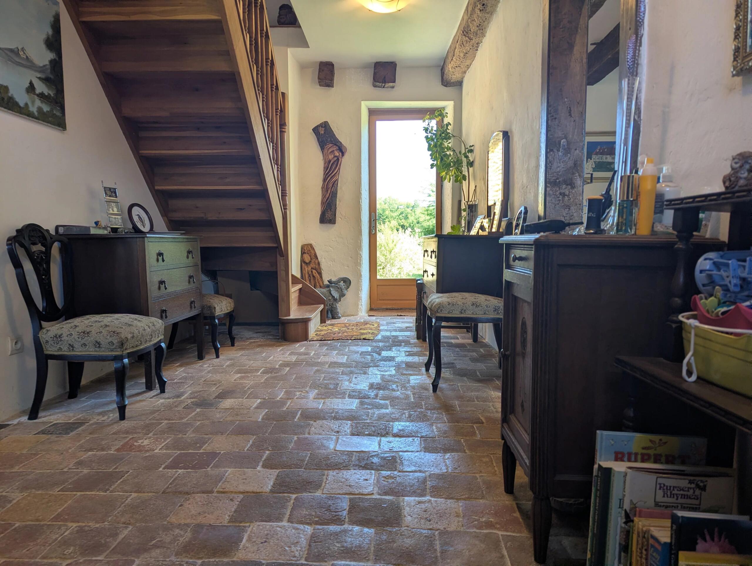 Beautiful 3-bedroom longère with additional guest annex, Centre – France – BVI85794