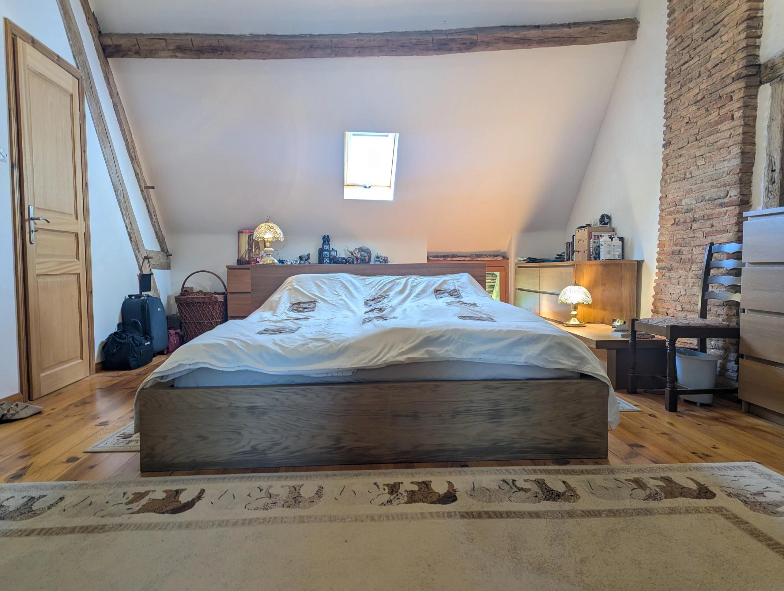 Beautiful 3-bedroom longère with additional guest annex, Centre – France – BVI85794