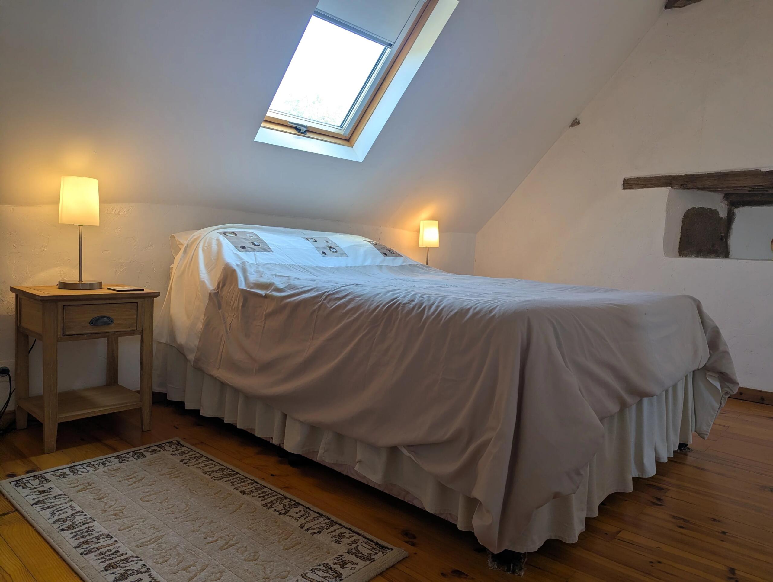 Beautiful 3-bedroom longère with additional guest annex, Centre – France – BVI85794