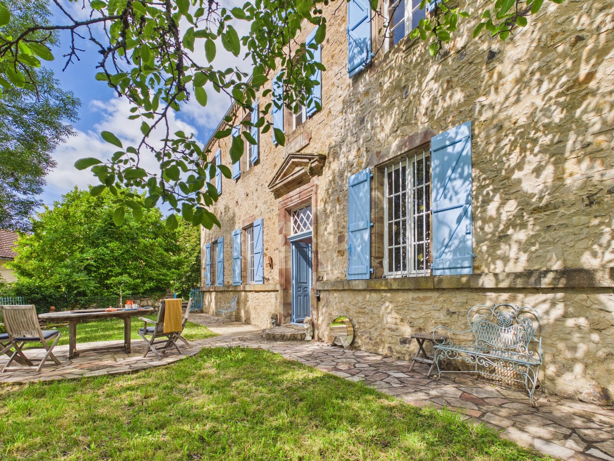 Stunning Restored Quercy Schoolhouse close to Najac, with Spacious Gîte and Pool, Midi-Pyrénées – France – BVI68989