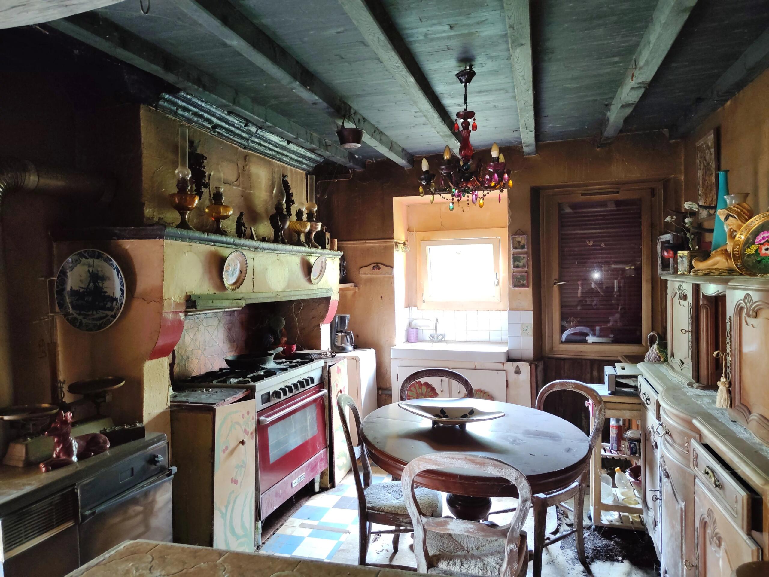 Charming Stone Property to Renovate with Countryside Views, Aquitaine – France – BVI85131