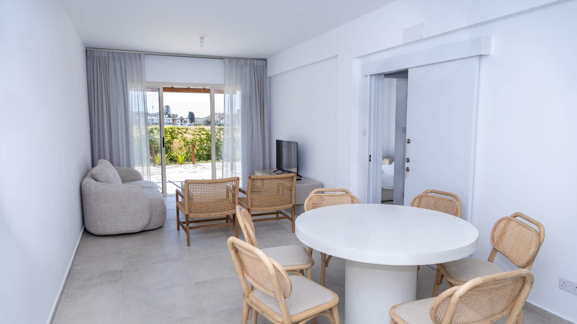 2 bedroom Apartments / Penthouses in Kato Paphos, Paphos, Cyprus – A-A09-109-PG
