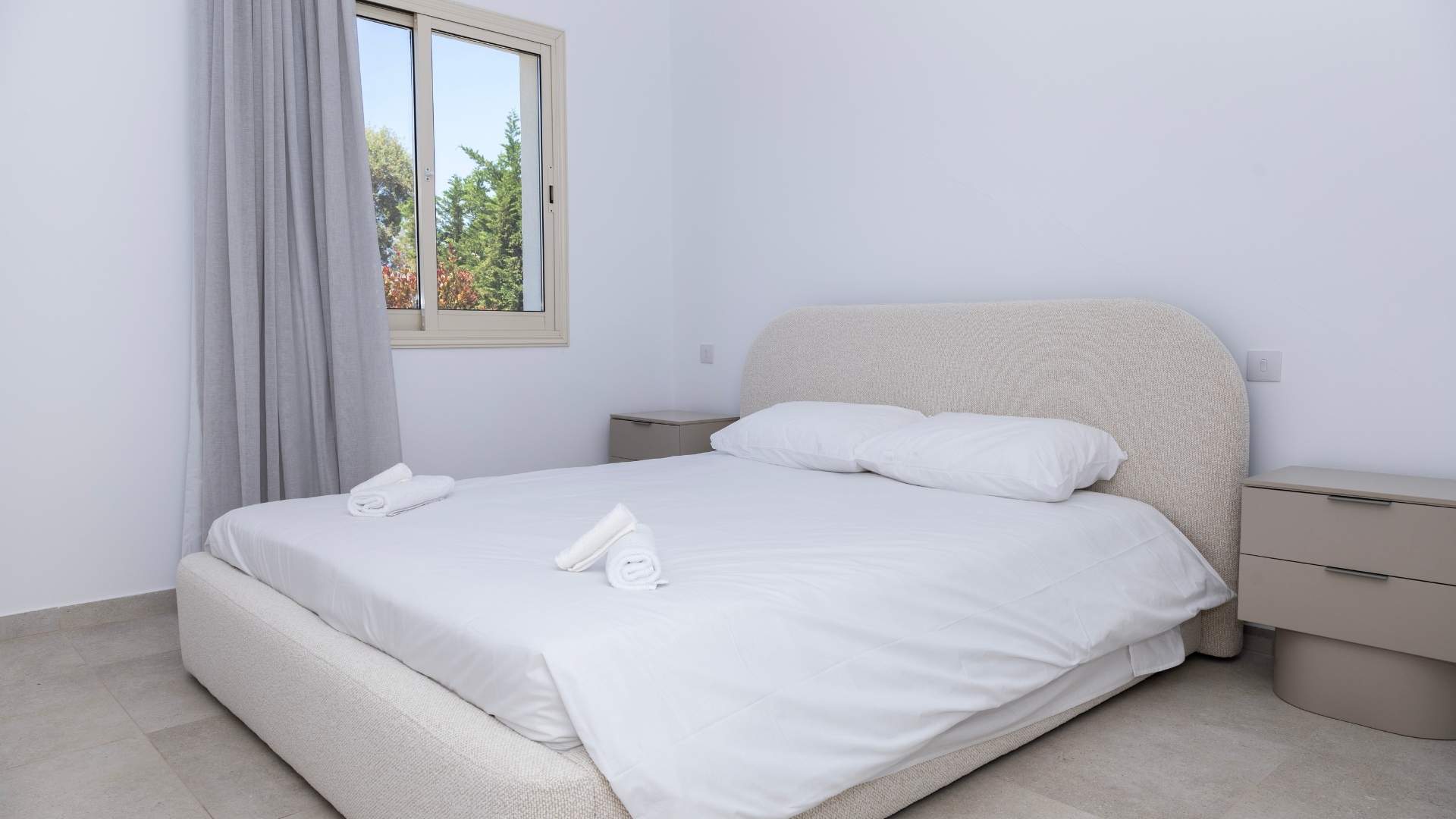 2 bedroom Apartments / Penthouses in Kato Paphos, Paphos, Cyprus – A-A09-109-PG