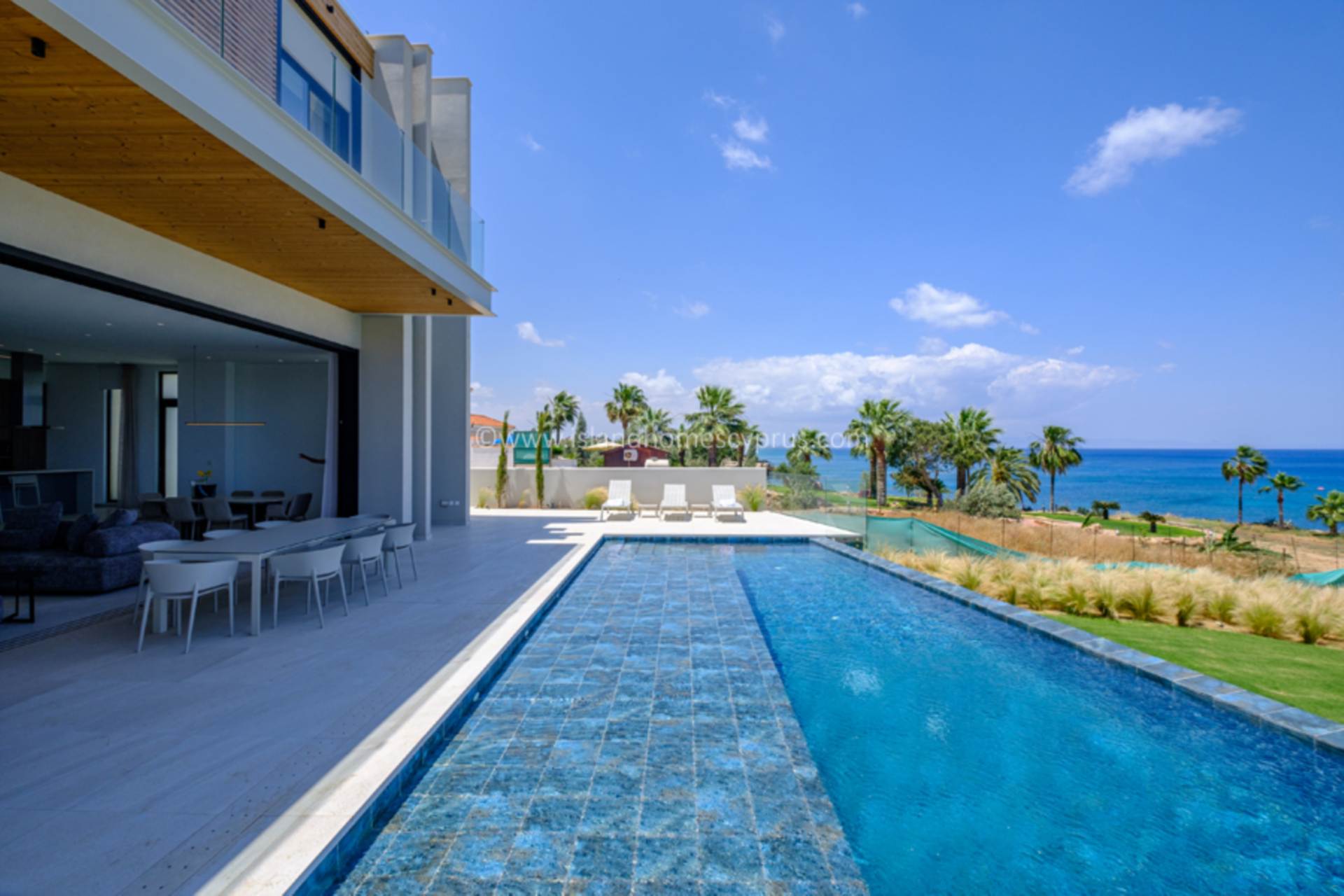 5 bedroom Villa in Kapparis, Famagusta, Cyprus – MaK111dp