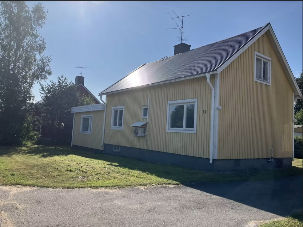 Large 4 Bedroom Scandinavian Home – Seskarö Island, Sweden – Completely Paid Off Within Just 2 Years – No Mortgage Required