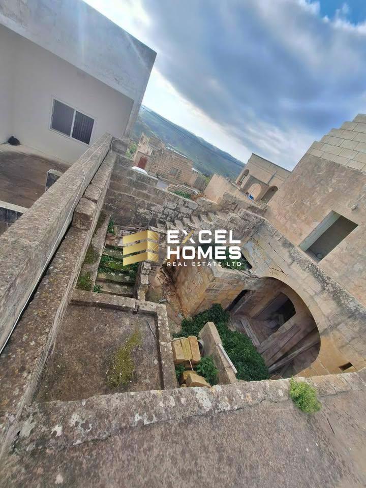 4 bedroom Farmhouse in Nadur, Malta – 68827
