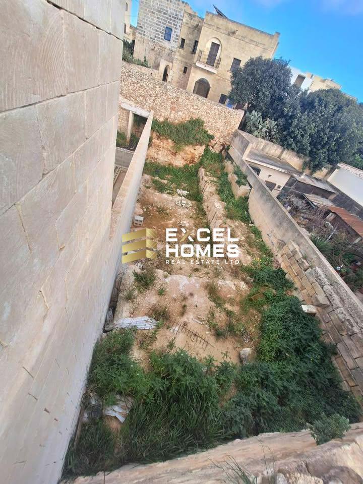 4 bedroom Farmhouse in Nadur, Malta – 68827
