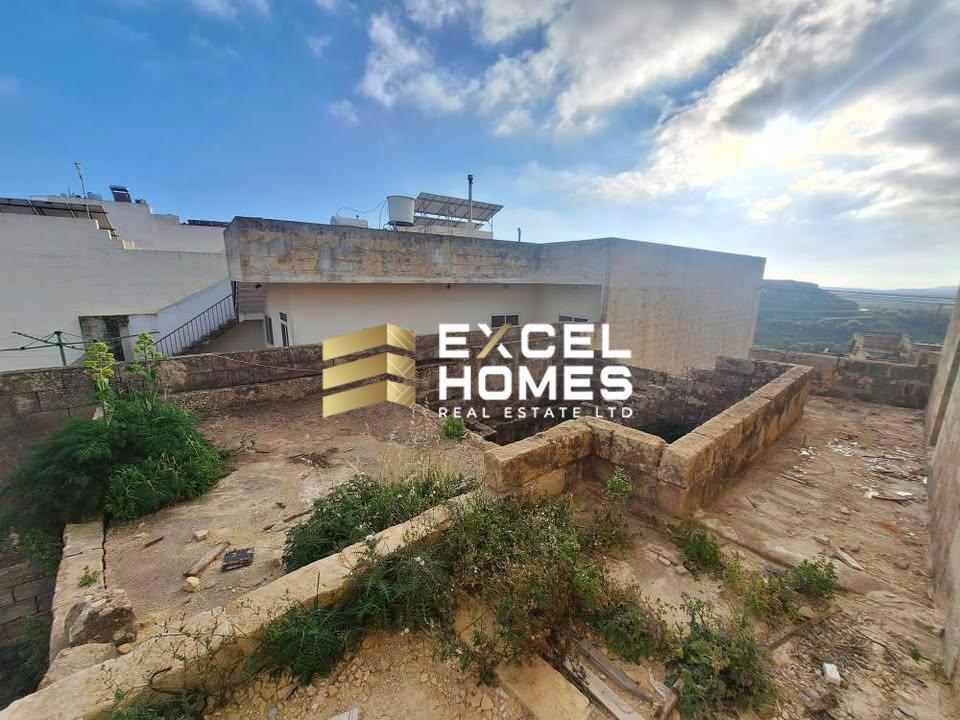 4 bedroom Farmhouse in Nadur, Malta – 68827