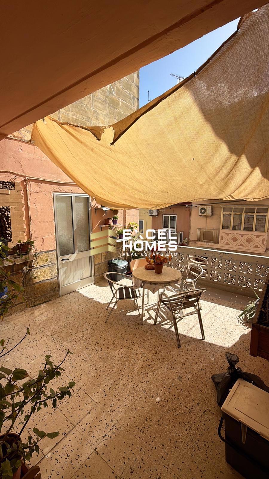 2 bedroom Maisonette in Hamrun, Malta – 68819