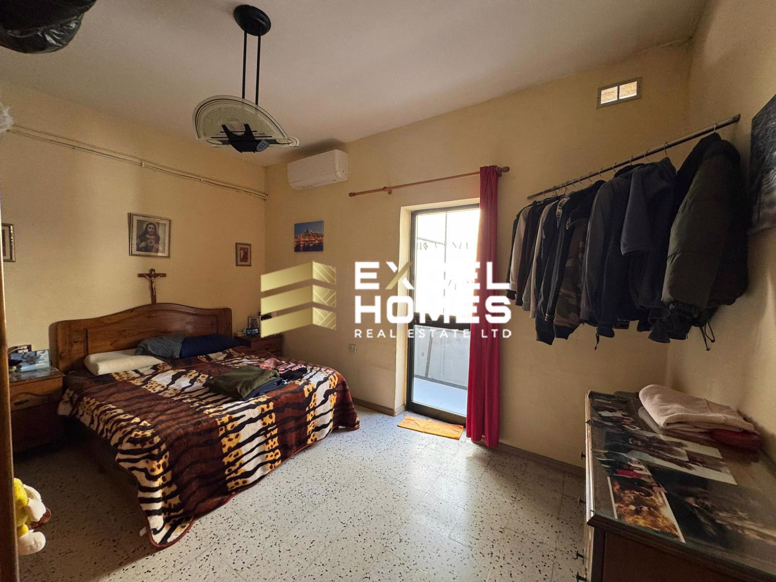 2 bedroom Maisonette in Hamrun, Malta – 68819