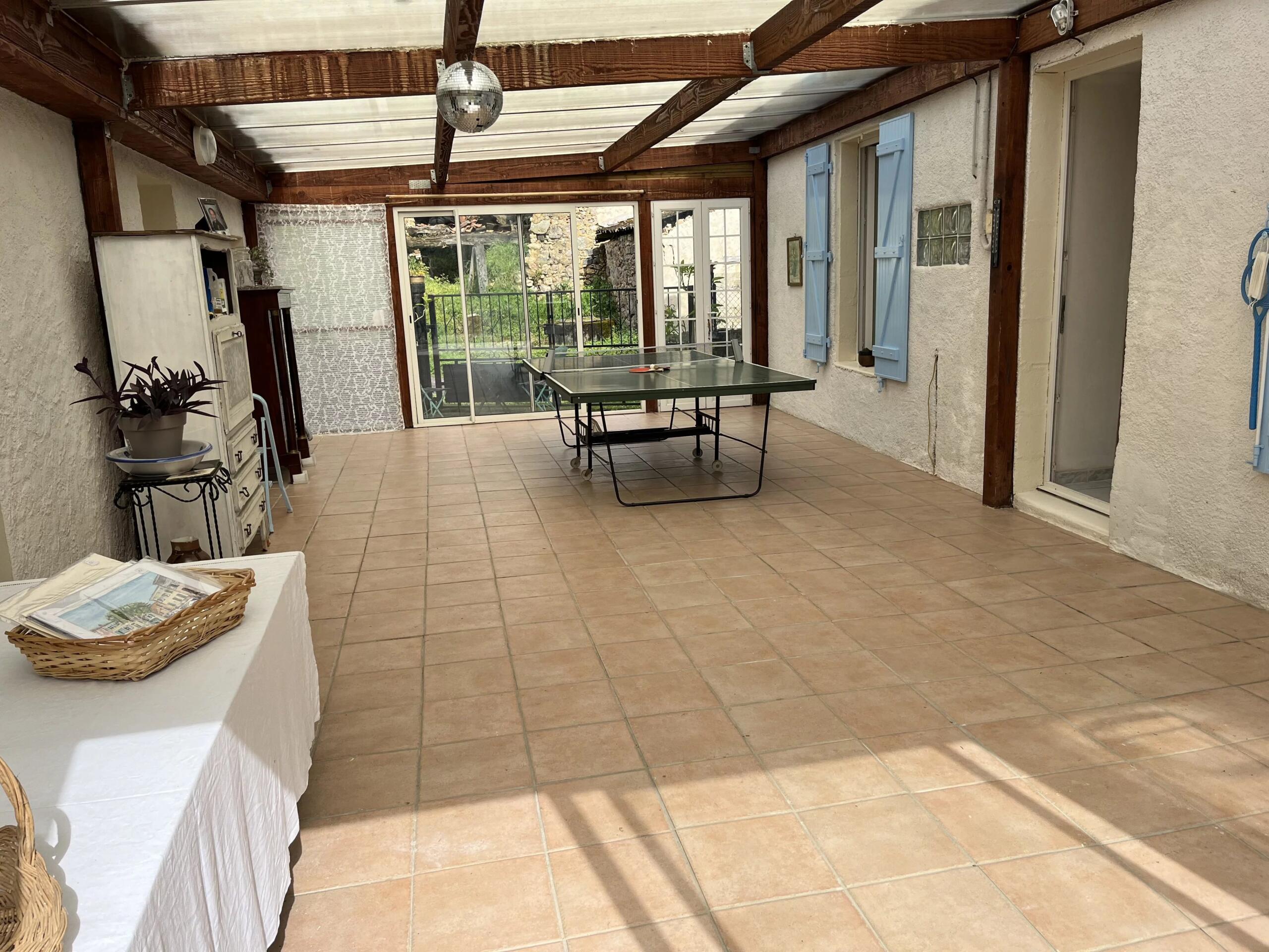 A quirky Hamlet property close to shops and amenities, Poitou-Charentes – France – BVI86201