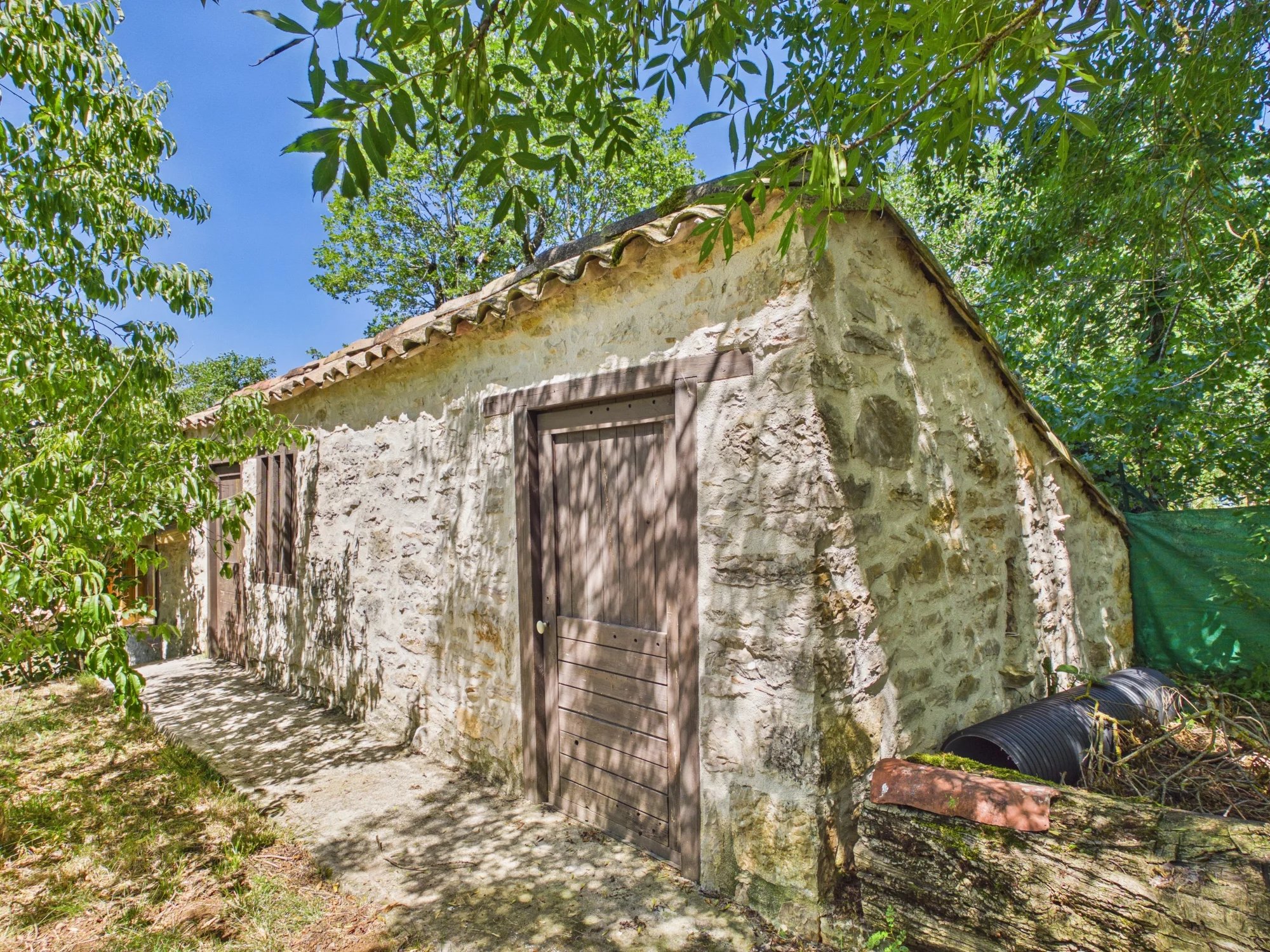Eco-Friendly Character Home with Independent Guest Accommodation and Jacuzzi in Montricoux Area, Midi-Pyrénées – France – BVI86066