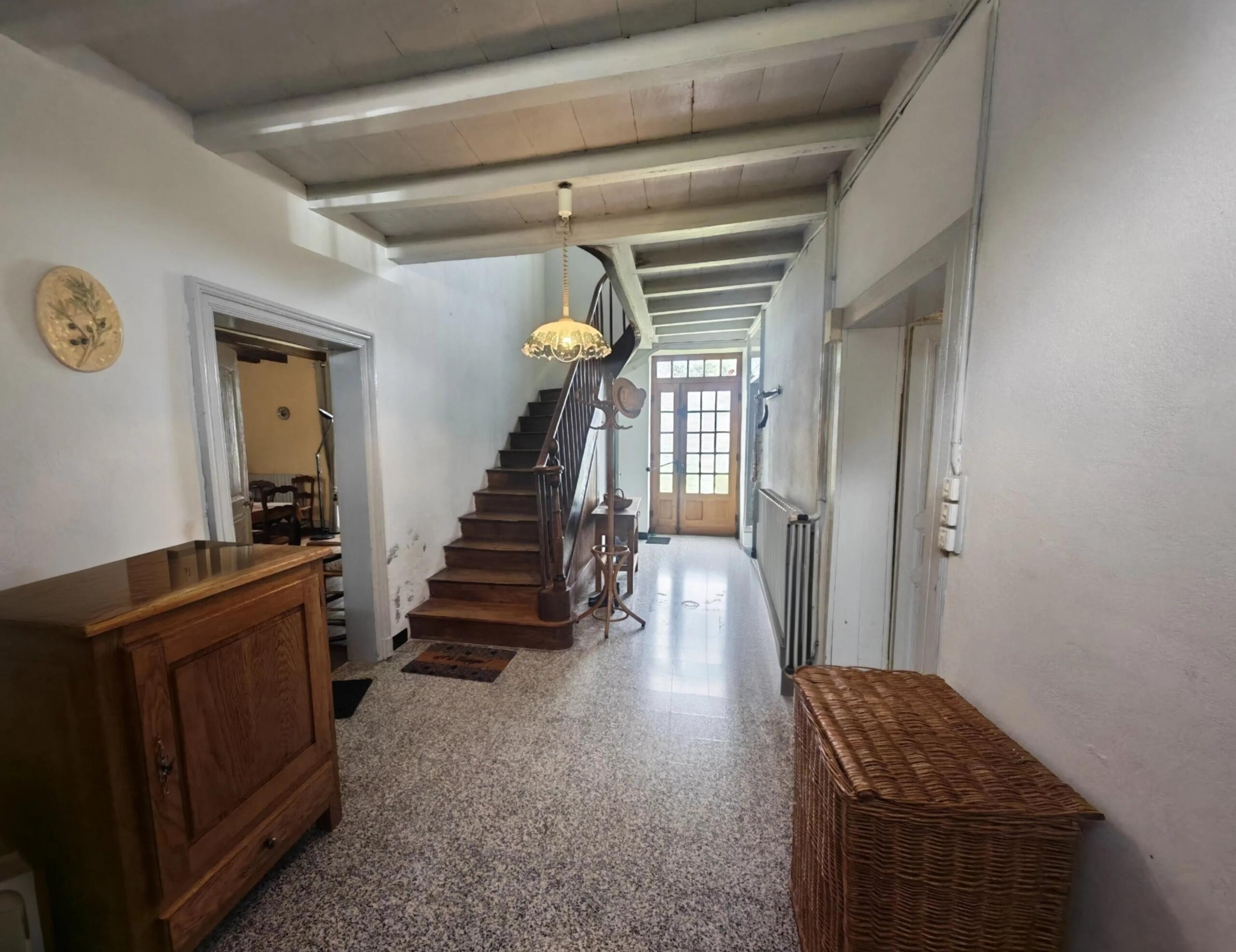 Beautiful character property in St Quentin de Chalais, Poitou-Charentes – France – BVI84745
