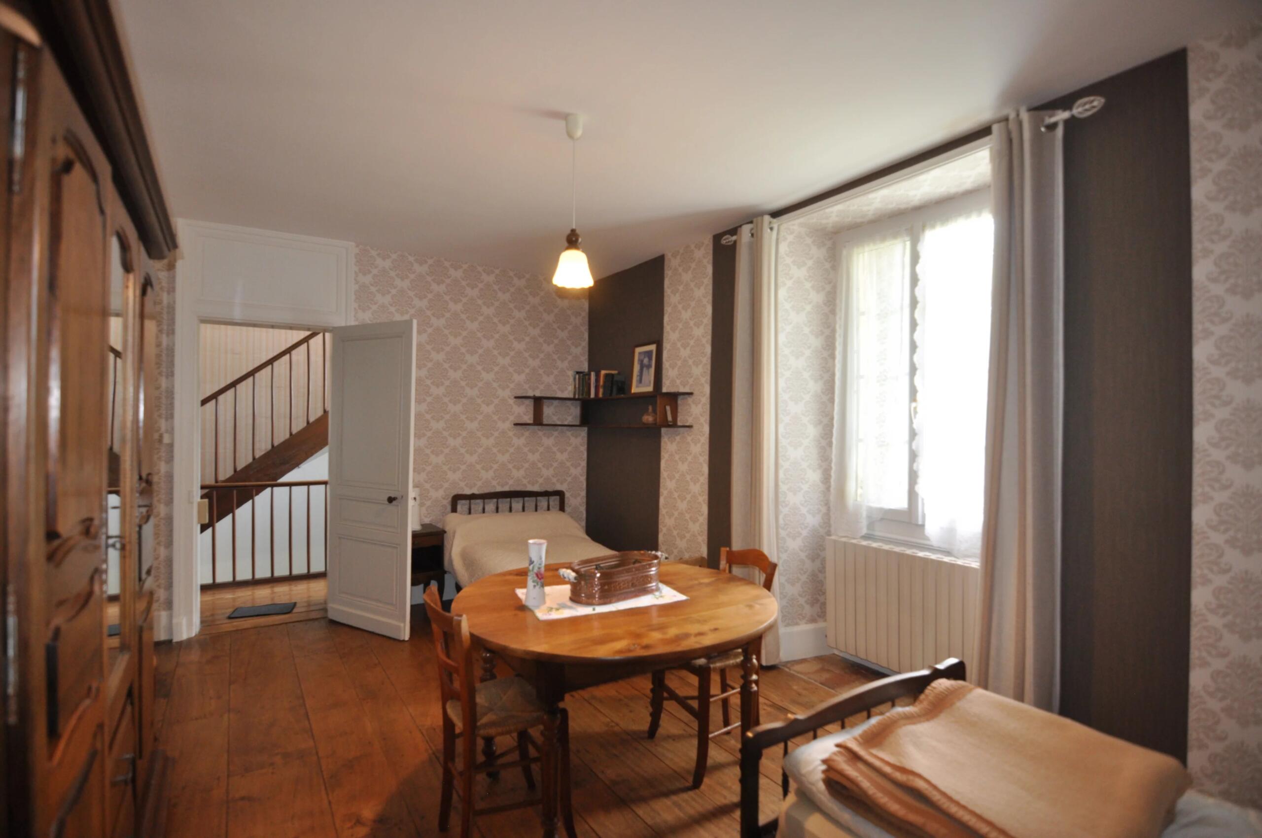 Beautiful character property in St Quentin de Chalais, Poitou-Charentes – France – BVI84745