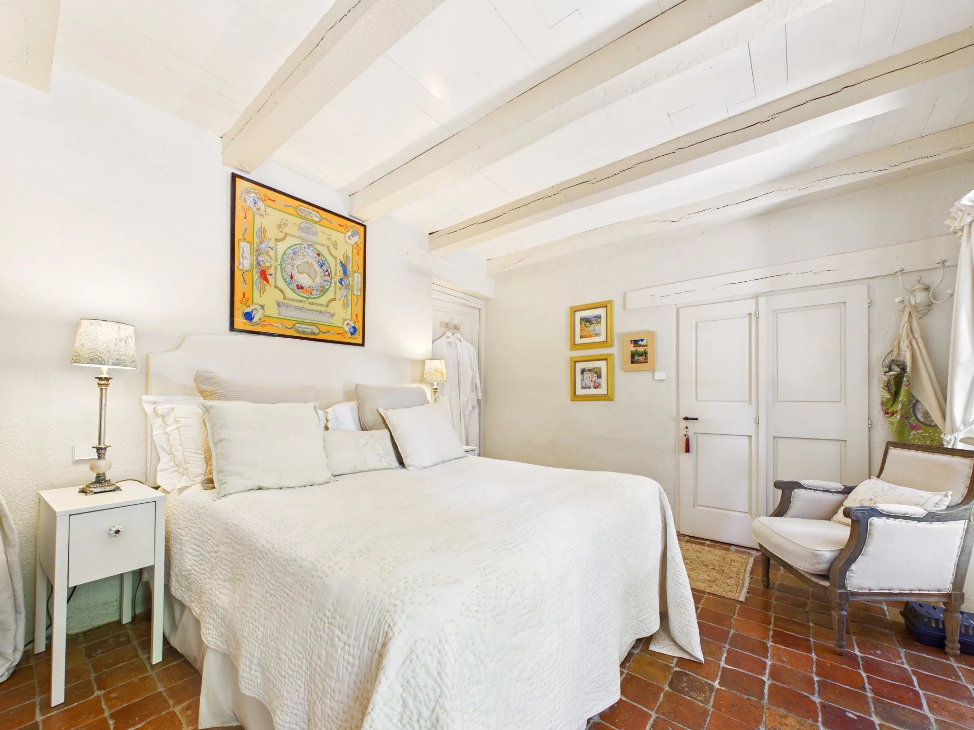 Charming Character Property with Guest Annex, Swimming Pool and Beautiful Landscaped Gardens, Aquitaine – France – BVI85814