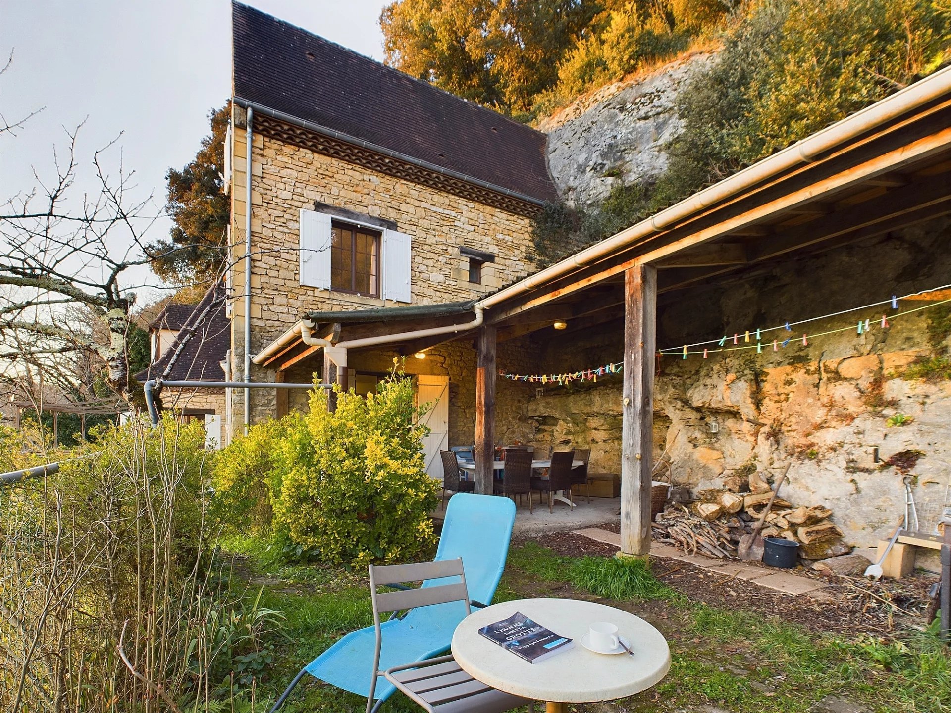 Exceptional Semi- Troglodyte House Property with Private Cave and Dordogne views., Aquitaine – France – BVI76815